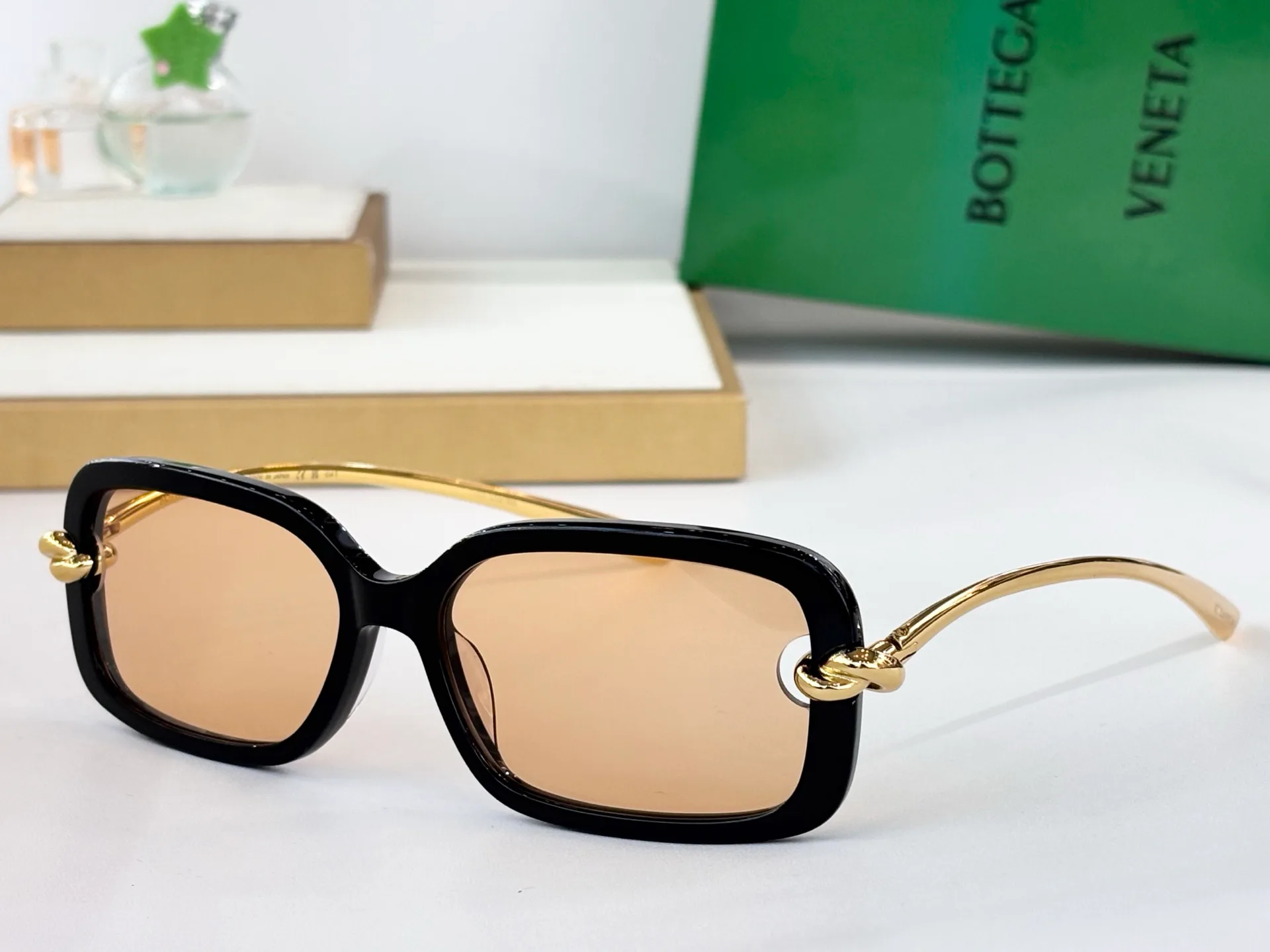 Очки Bottega Veneta 12564454