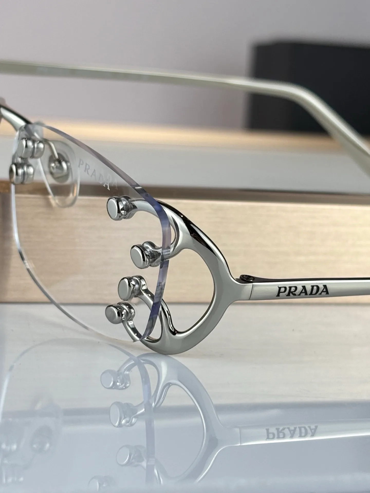 Очки Prada 13084832