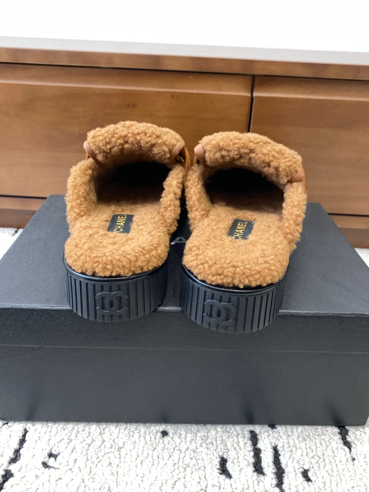 Тапочки Женские Chanel 1284673