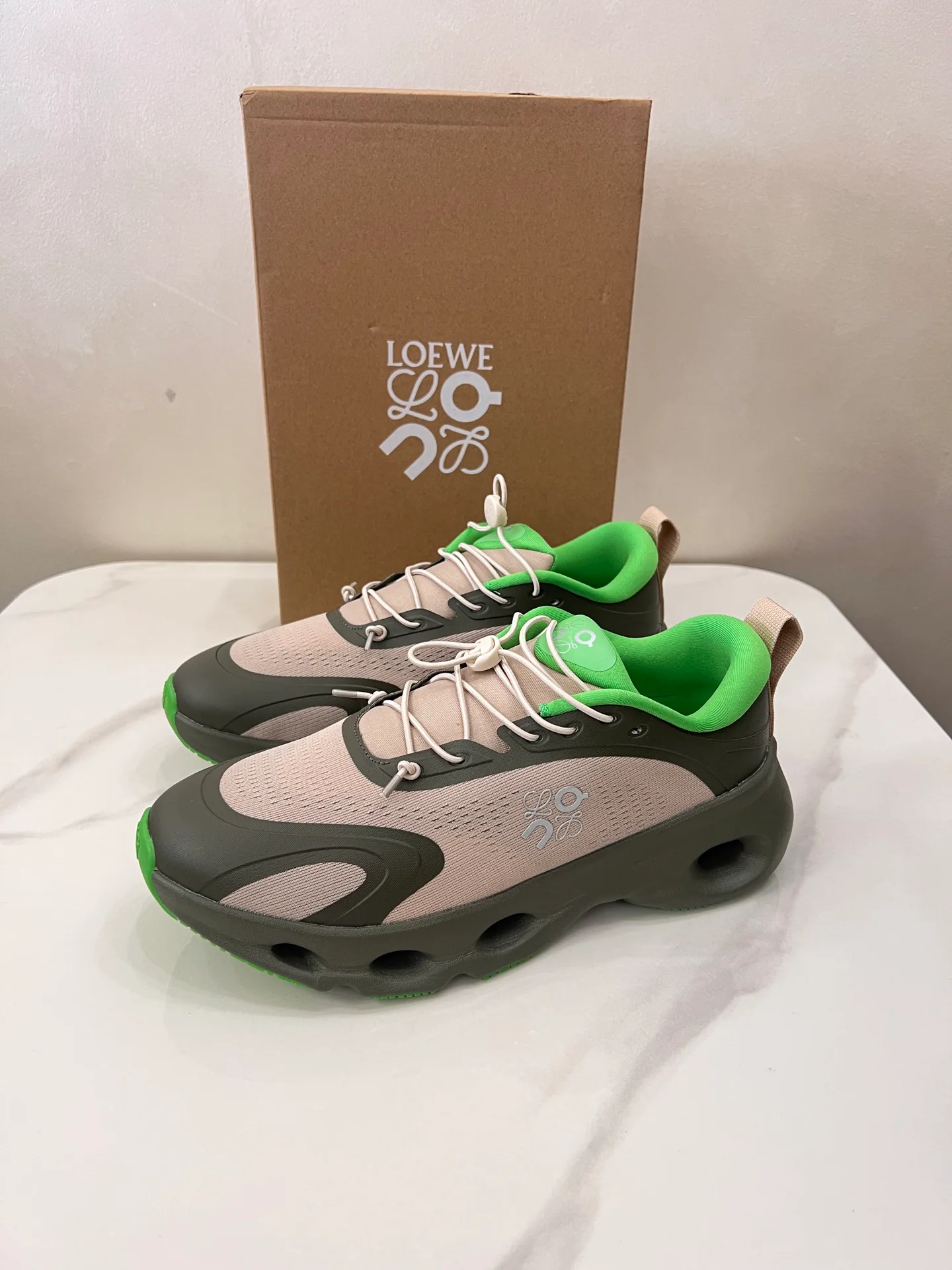 Кроссовки Женские Loewe 5404921