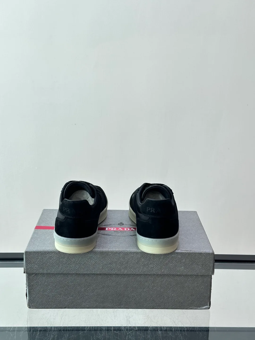 Кроссовки Мужские Prada 17982485