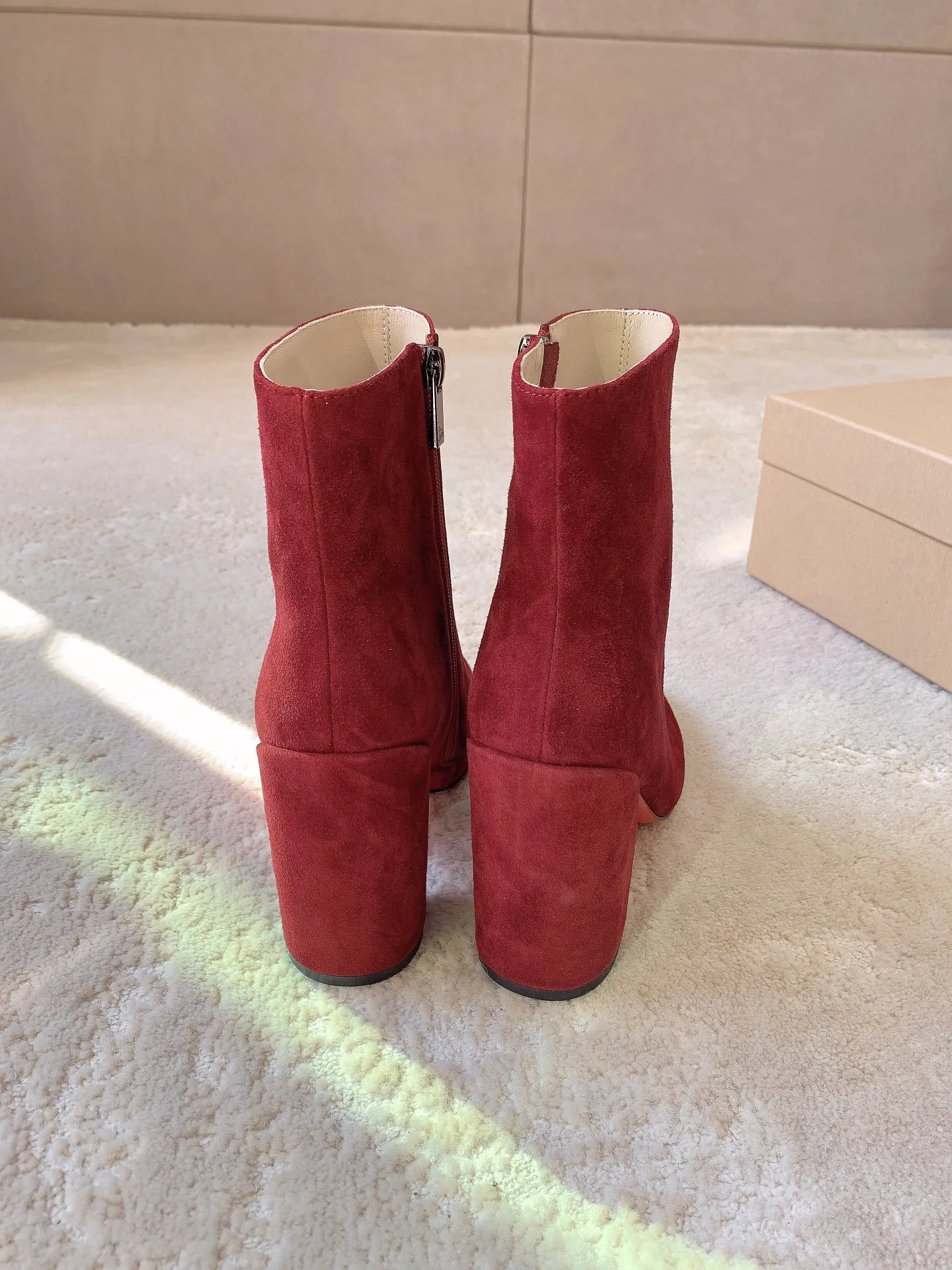 Ботильоны Женские Christian Louboutin 17962852