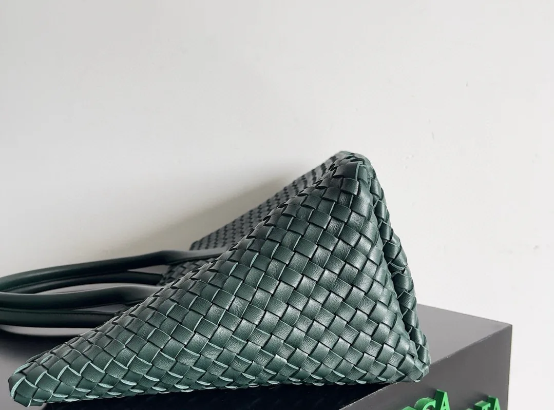 Классические Сумки Женские Bottega Veneta 11387805