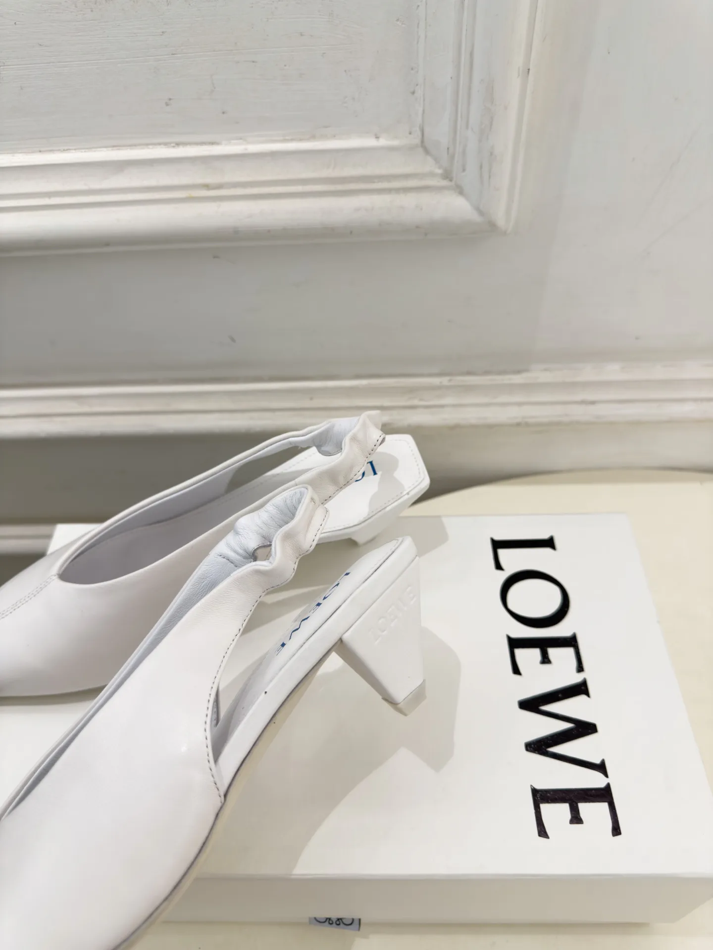 Туфли Женские Loewe 18103968