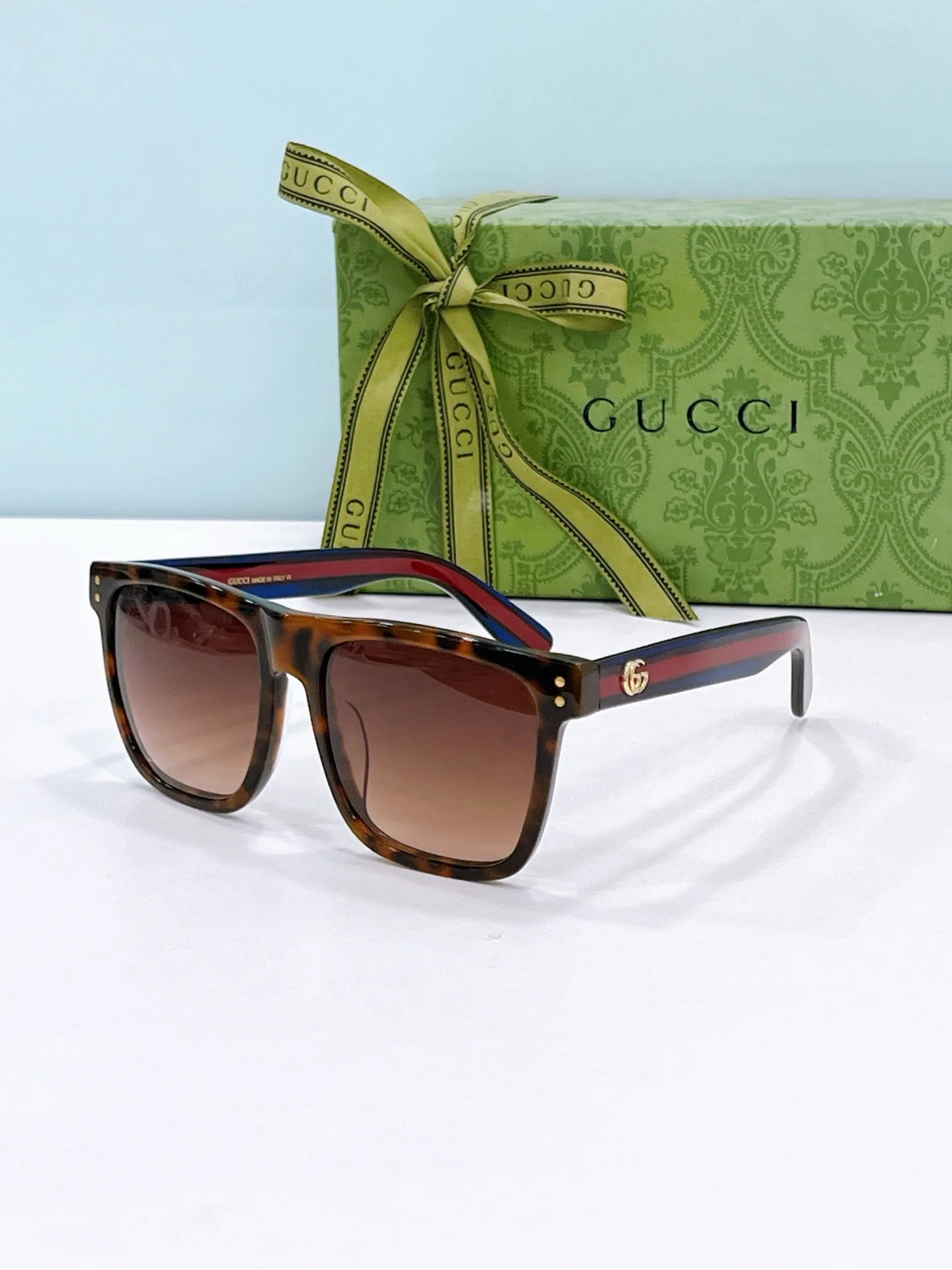 Очки Gucci 12745869