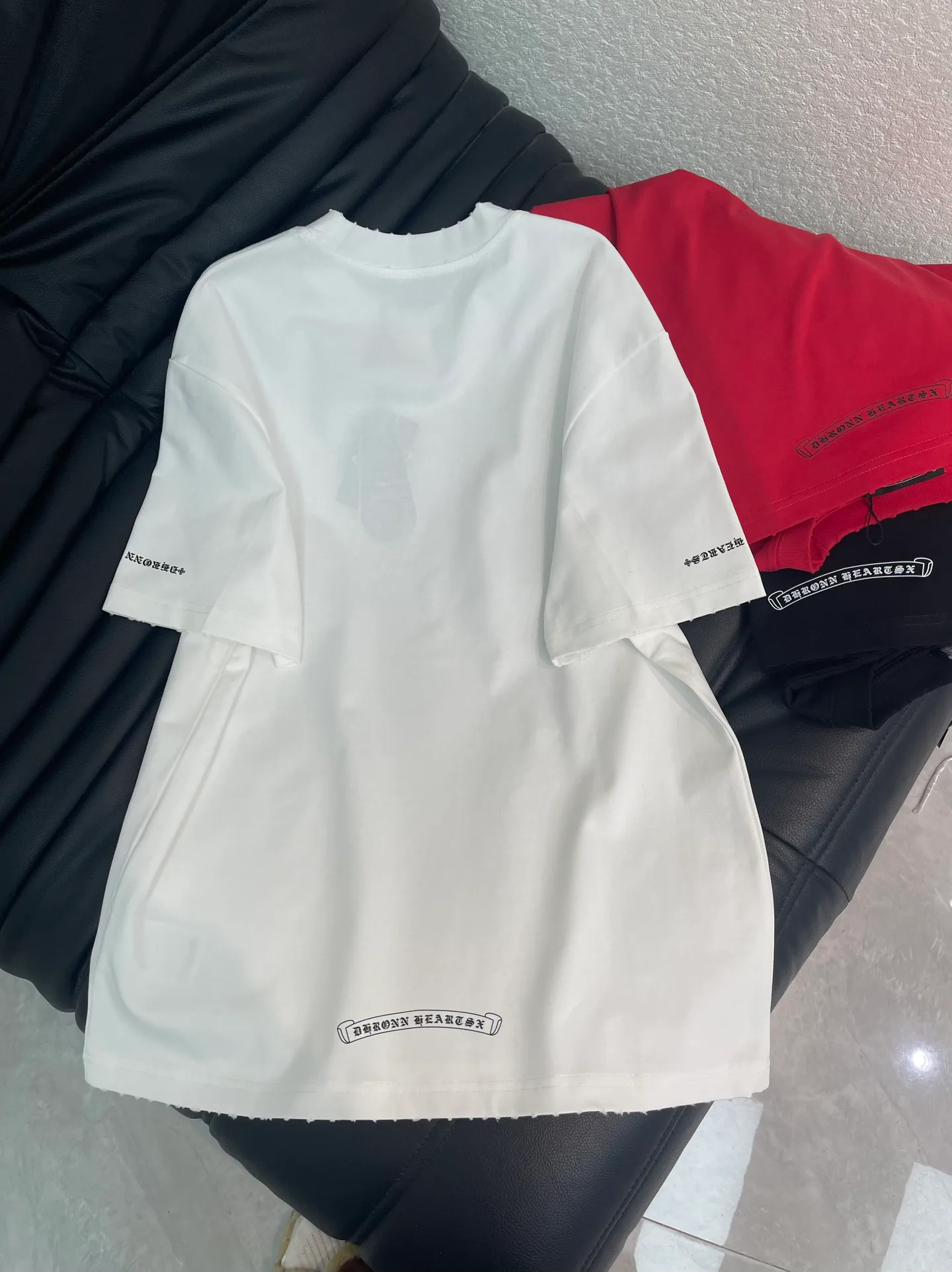 Футболки Женские Chrome Hearts 11569440