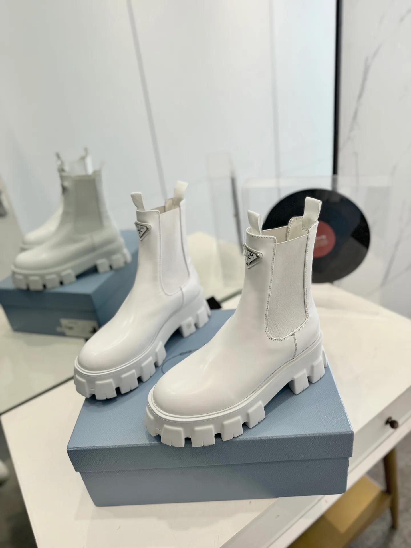 Ботинки Женские Prada 18367027