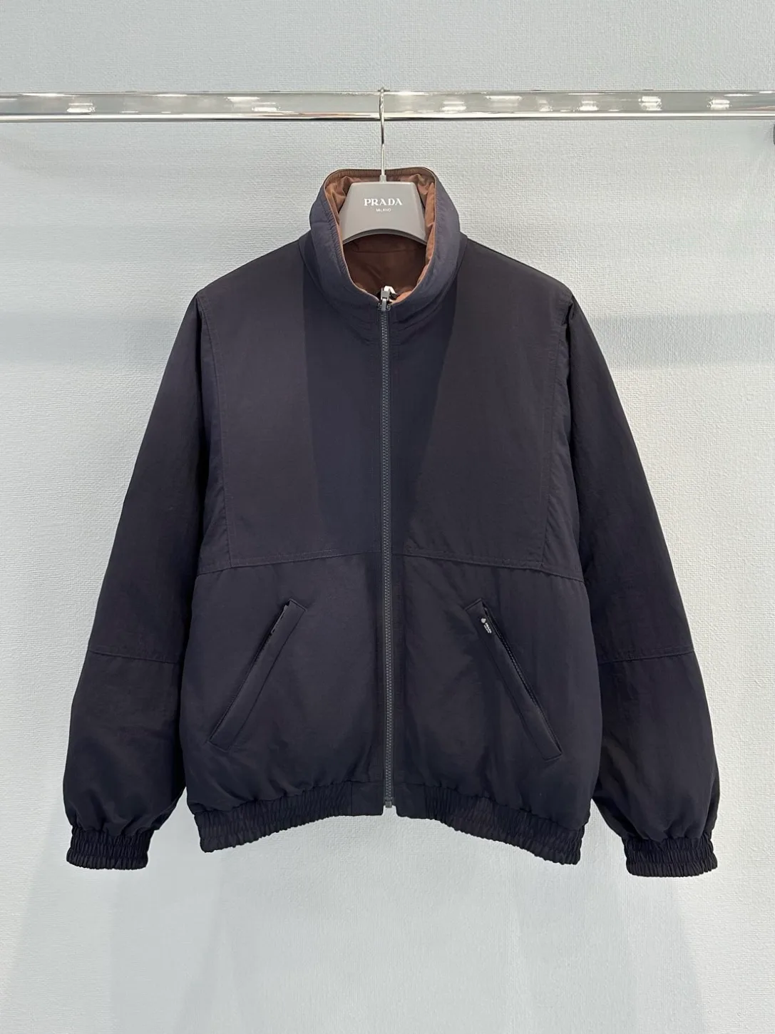 Куртки И Пуховики Женские Prada 18963236