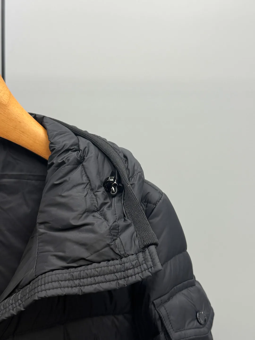 Куртки И Пуховики Женские Moncler 18134413