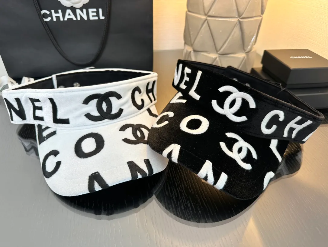 Головные Уборы Chanel 10056443