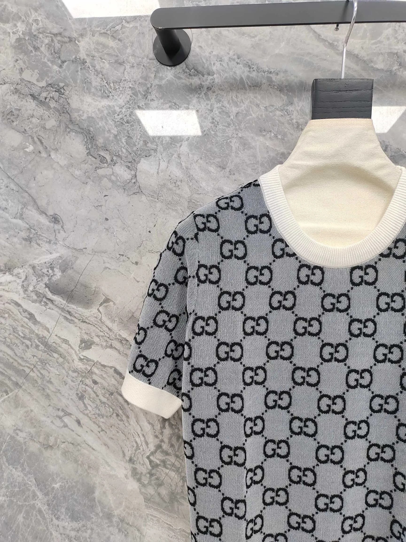 Футболки Женские Gucci 13549548