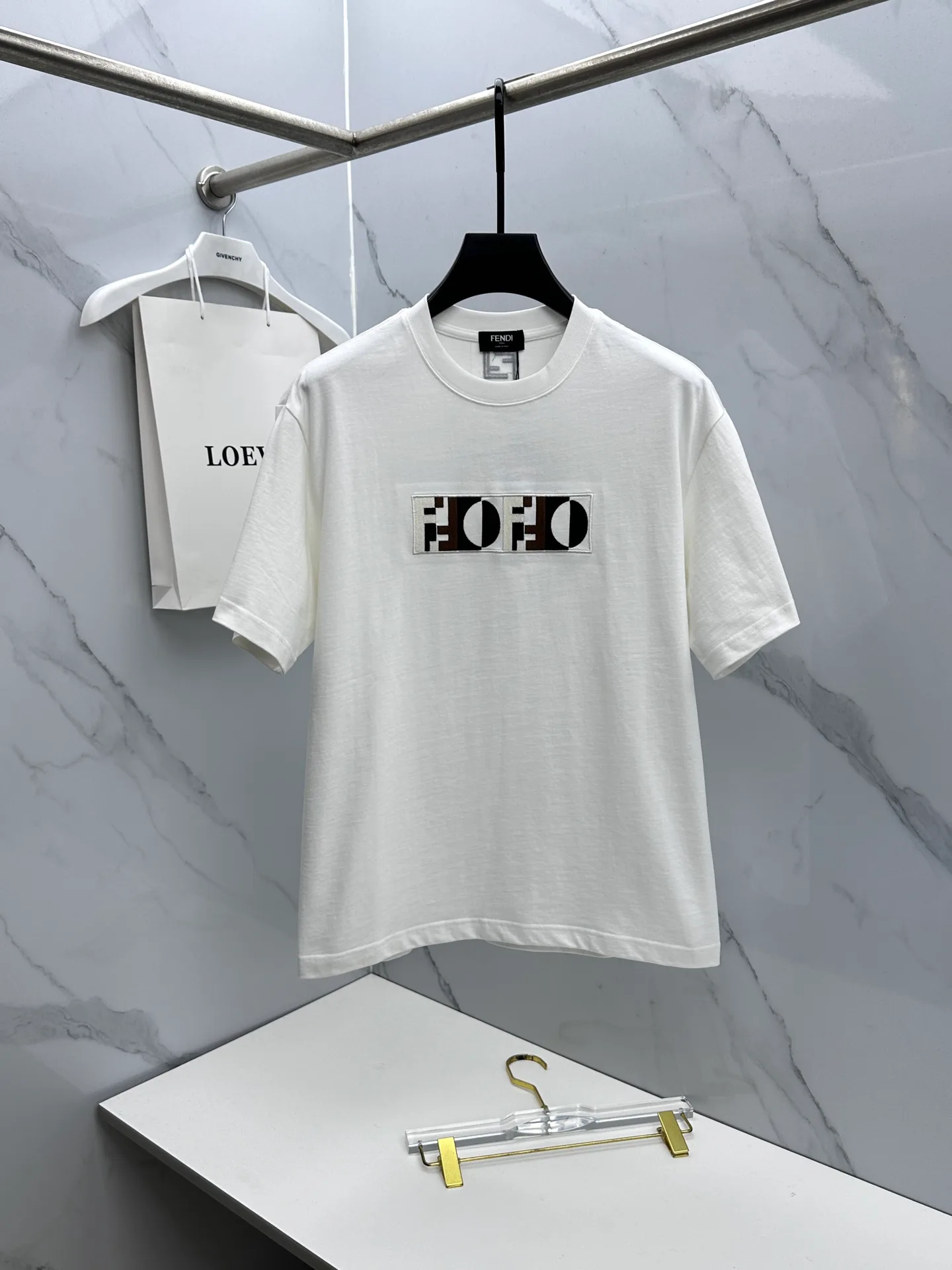 Футболки Женские Fendi 2237393