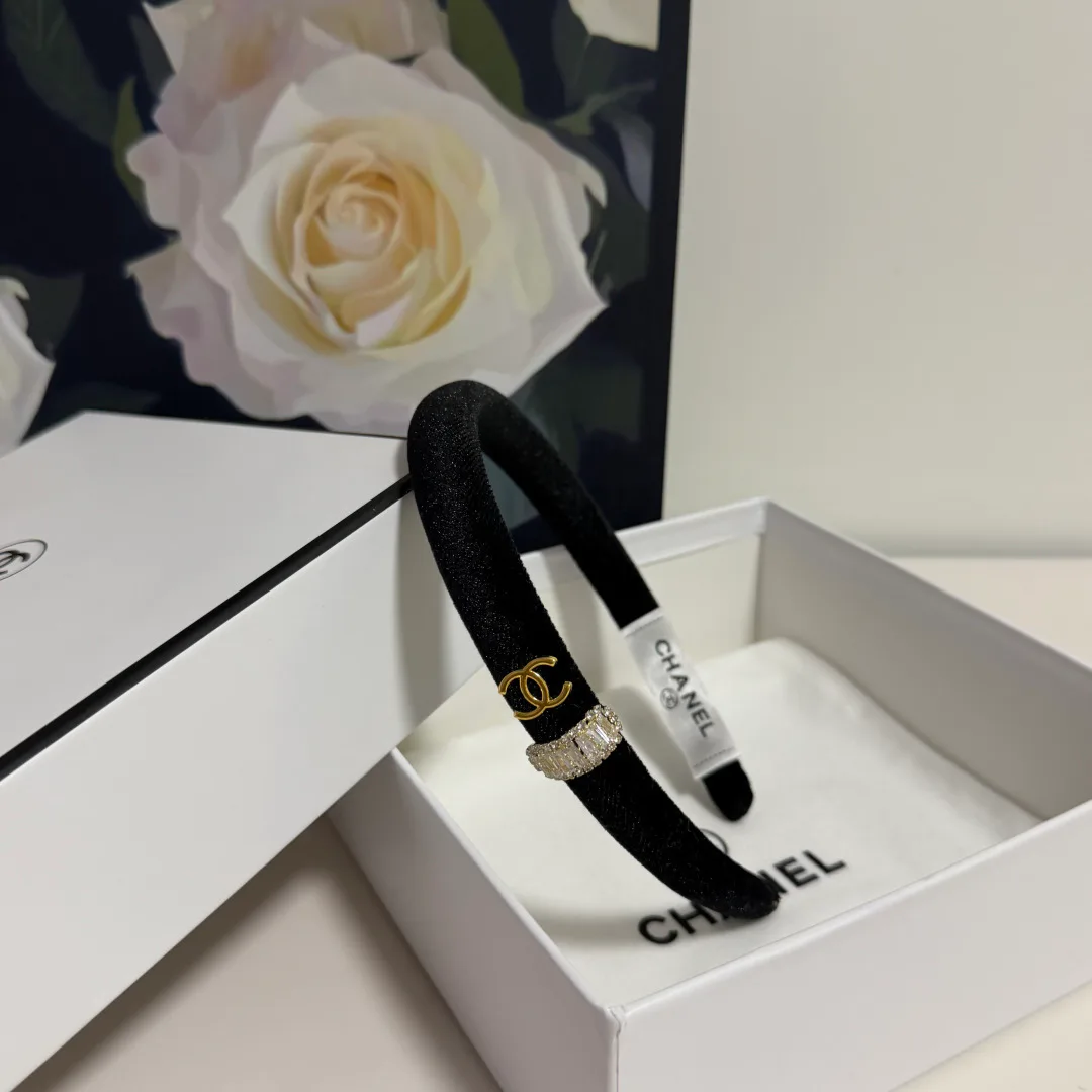 Головные Уборы Chanel 13079152