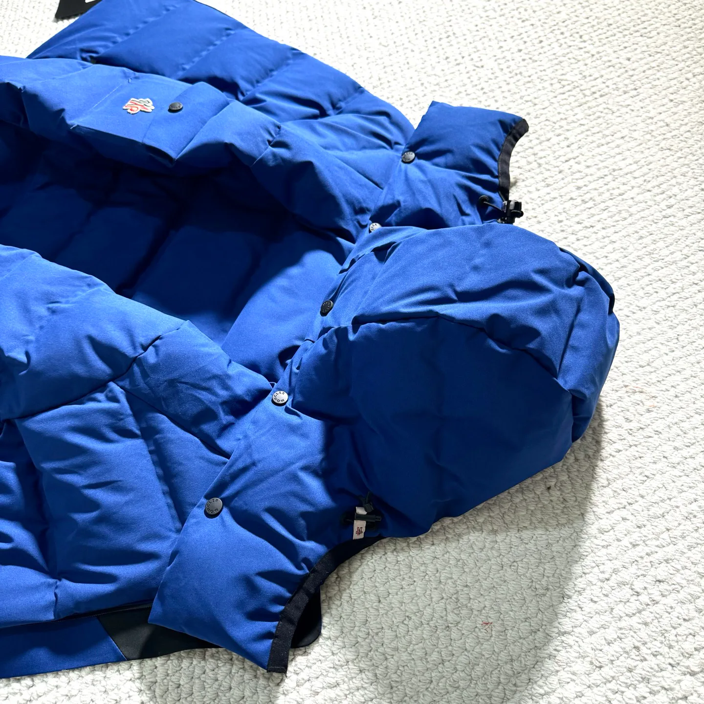 Куртки И Пуховики Мужские Moncler 200335