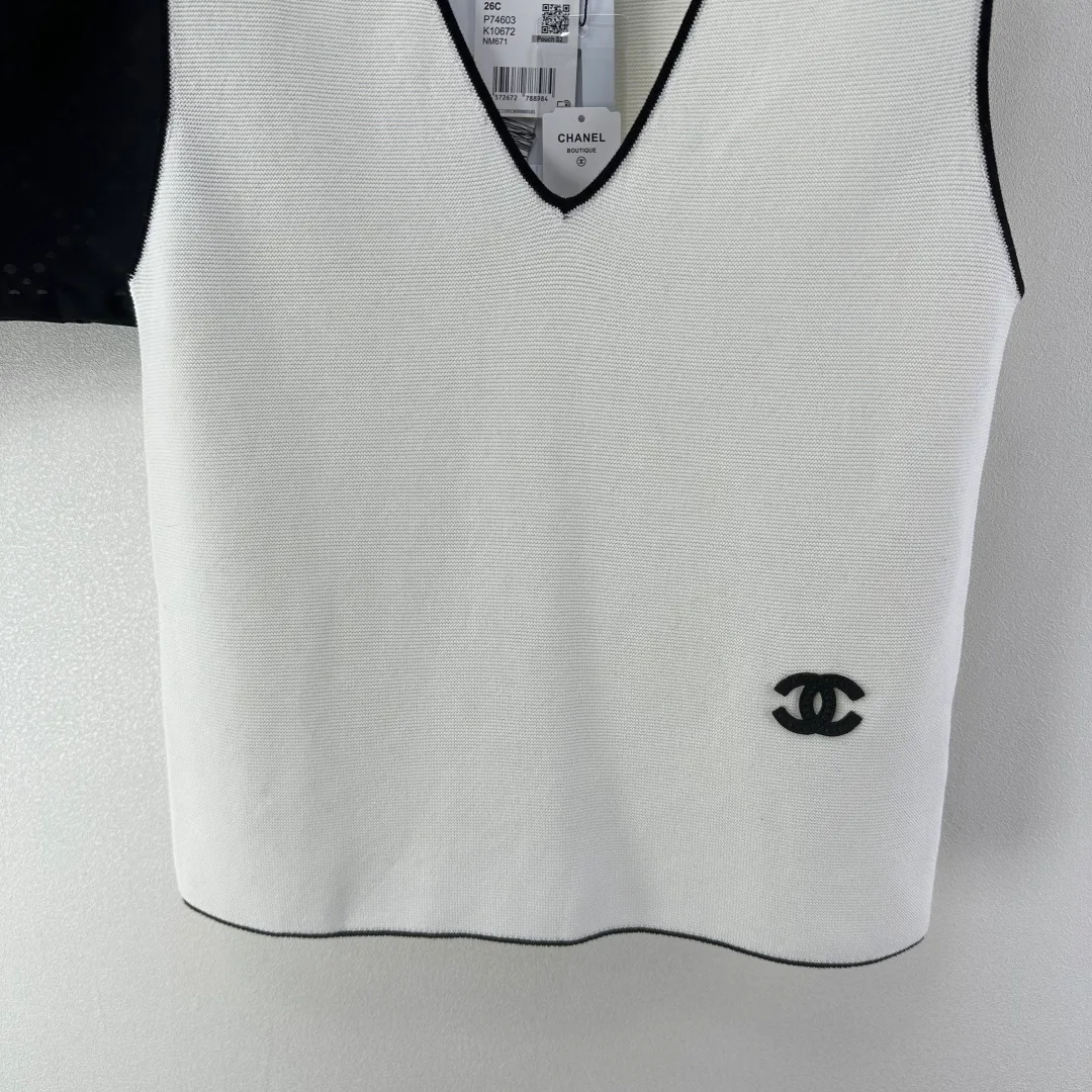 Жилеты Женские Chanel 11455056