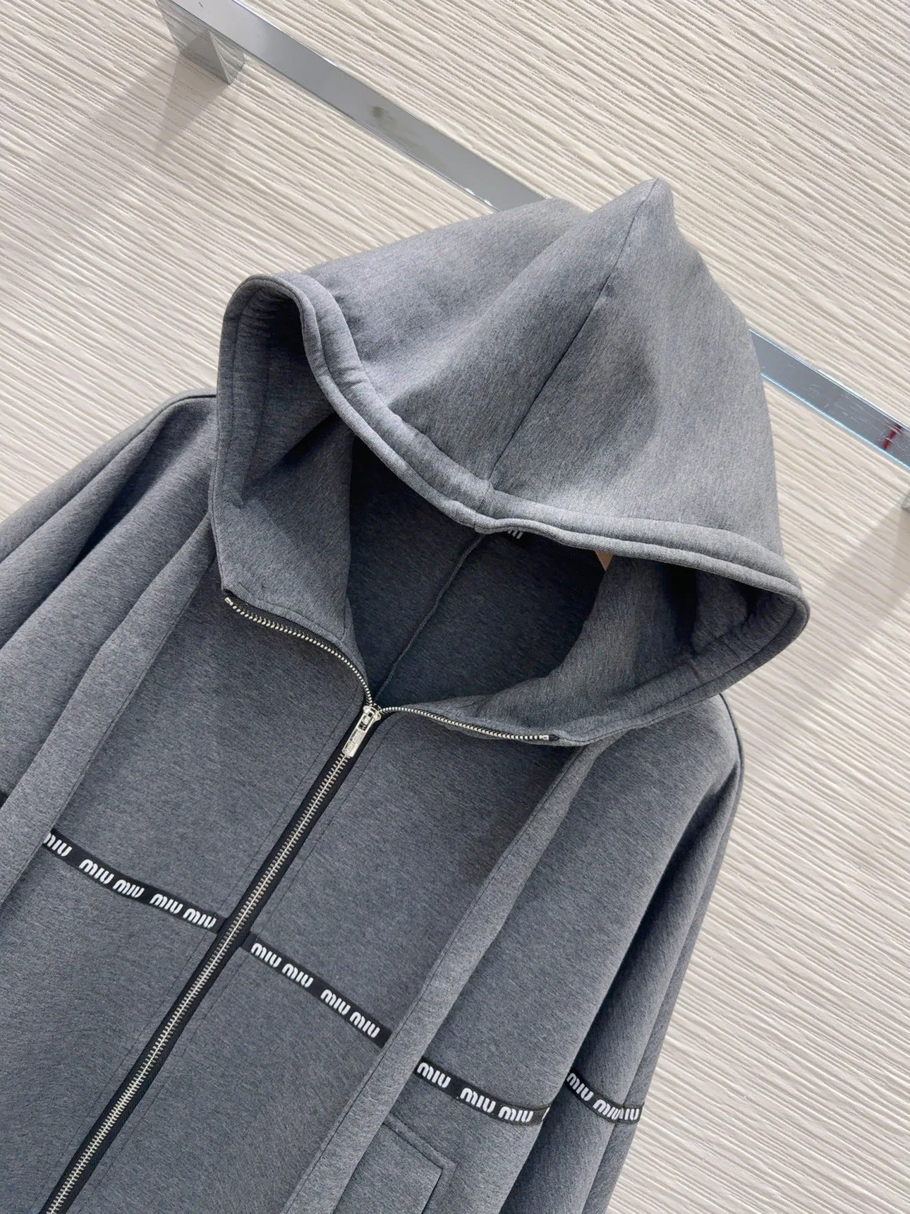 Куртки И Пуховики Женские Miu Miu 863393