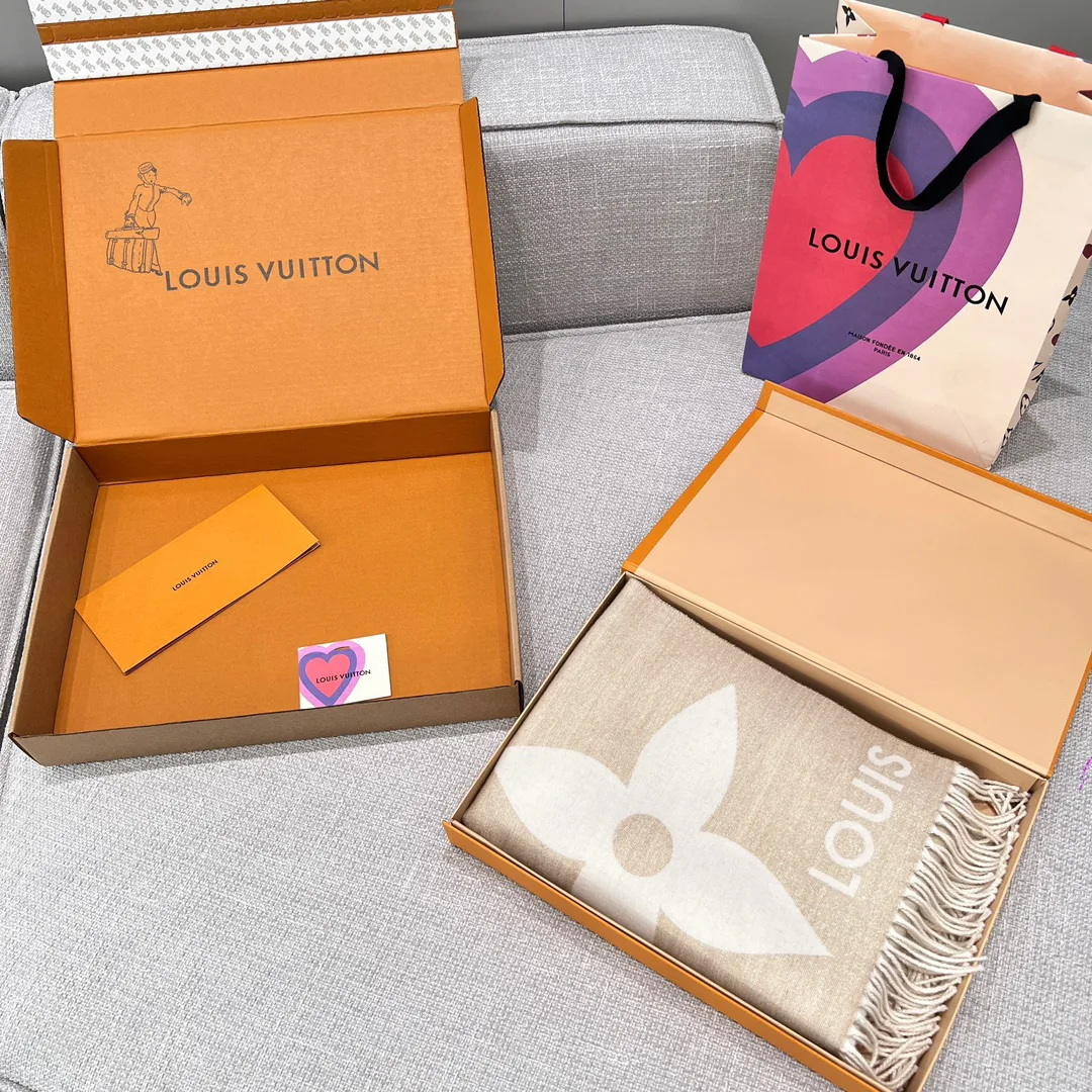 Шарфы Louis Vuitton 185682