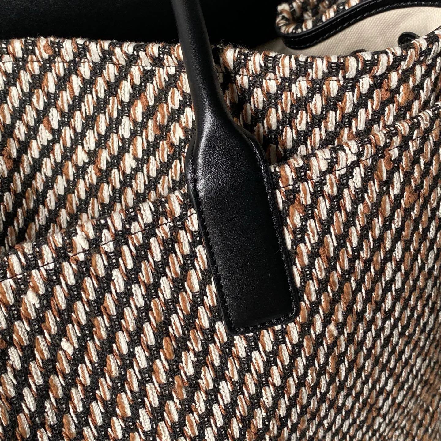 Классические Сумки Женские Chanel 18207845