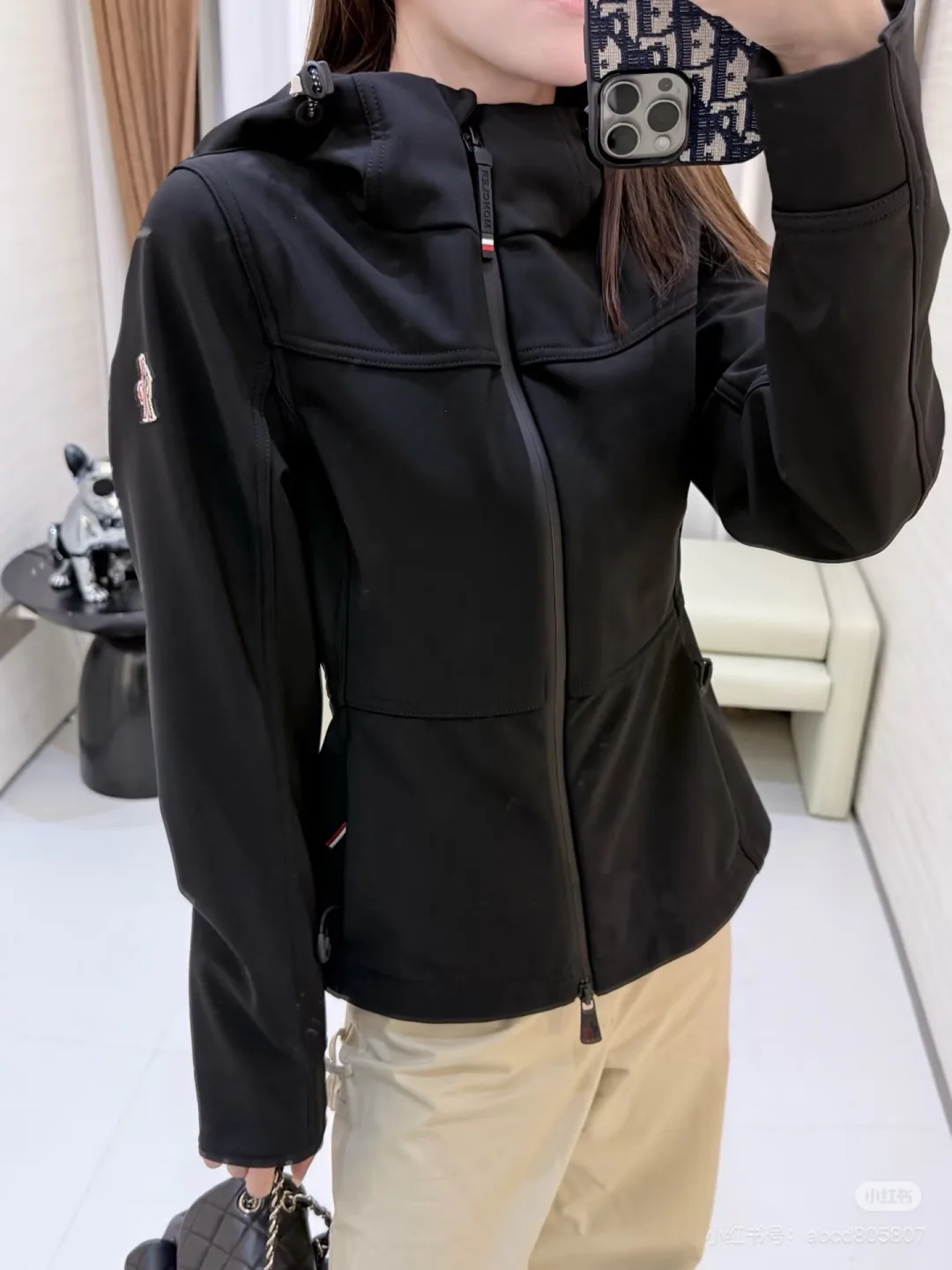 Куртки И Пуховики Женские Moncler 18517128