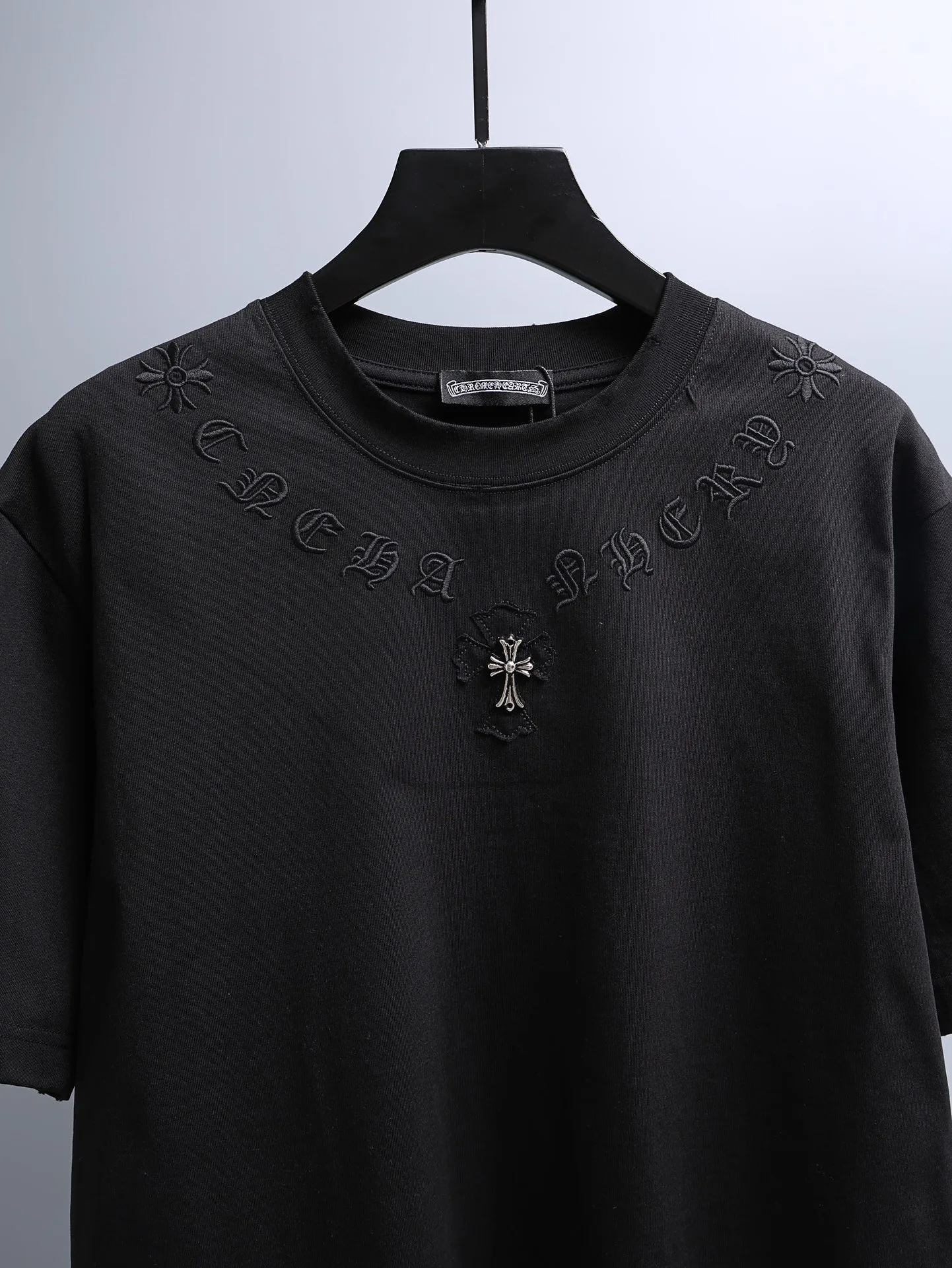 Футболки Женские Chrome Hearts 11256952