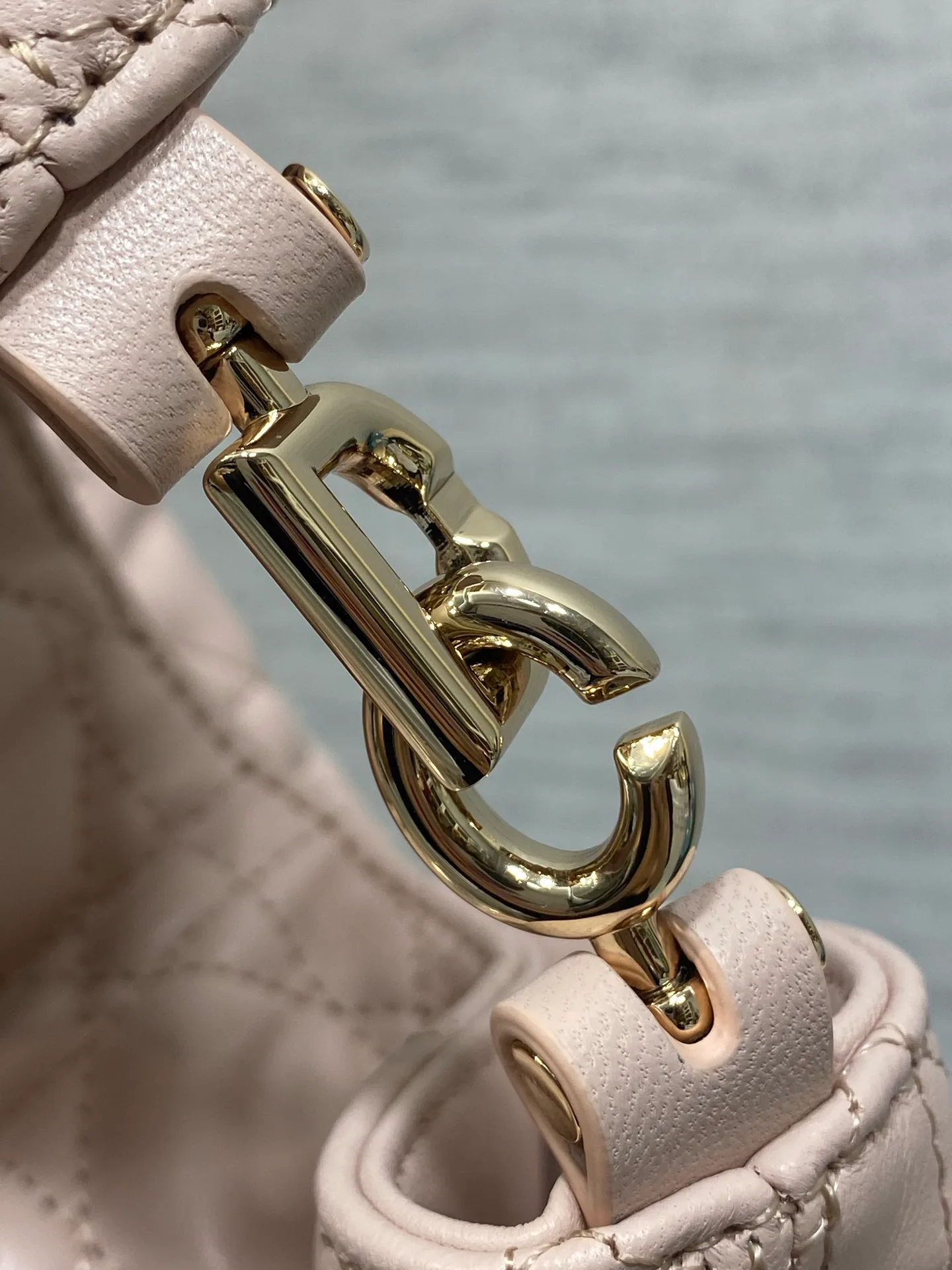 Классические Сумки Женские Christian Dior 18242087