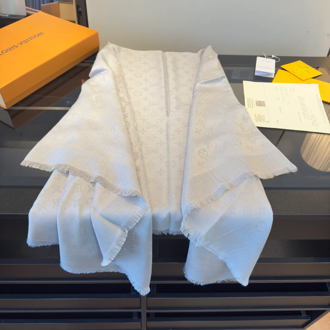 Шарфы Louis Vuitton 262365