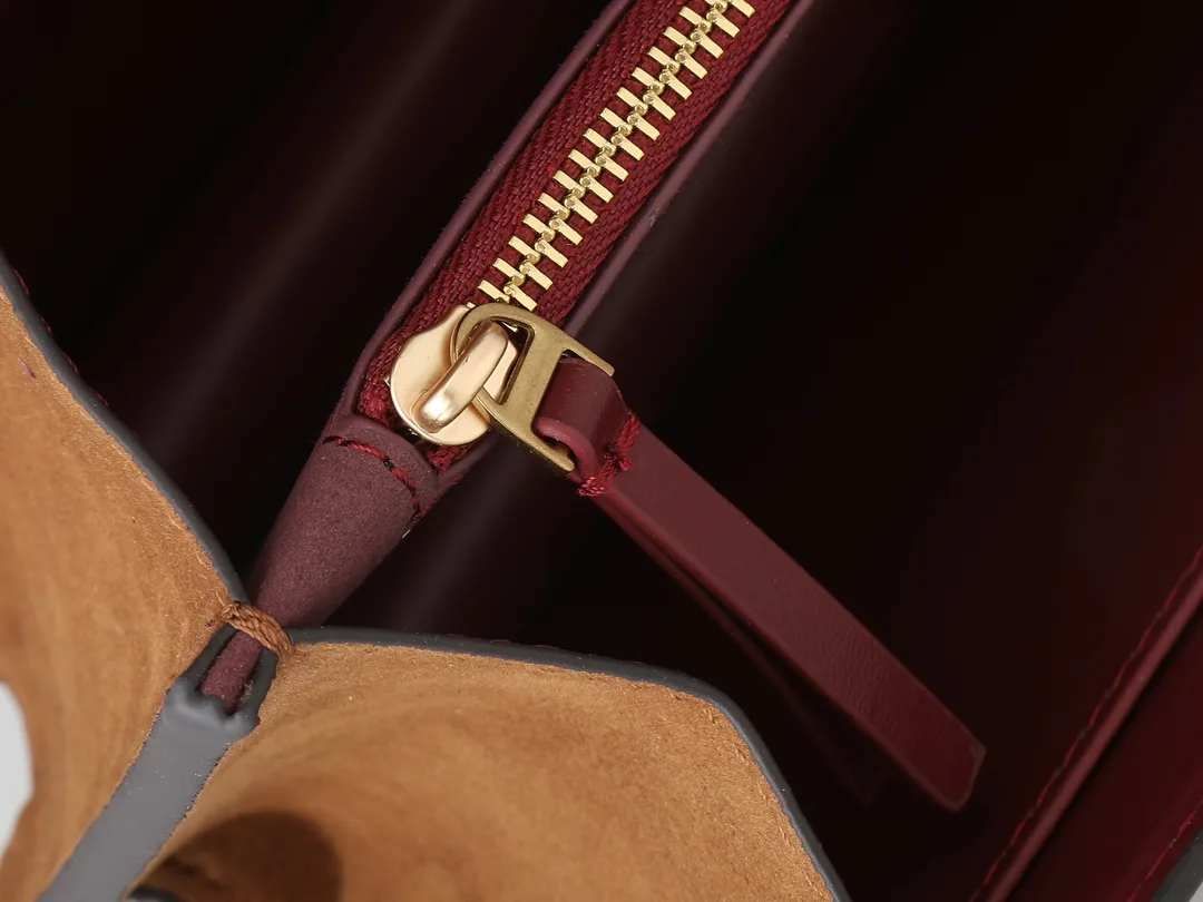 Сумки На Ремне Женские Tory Burch 11204139