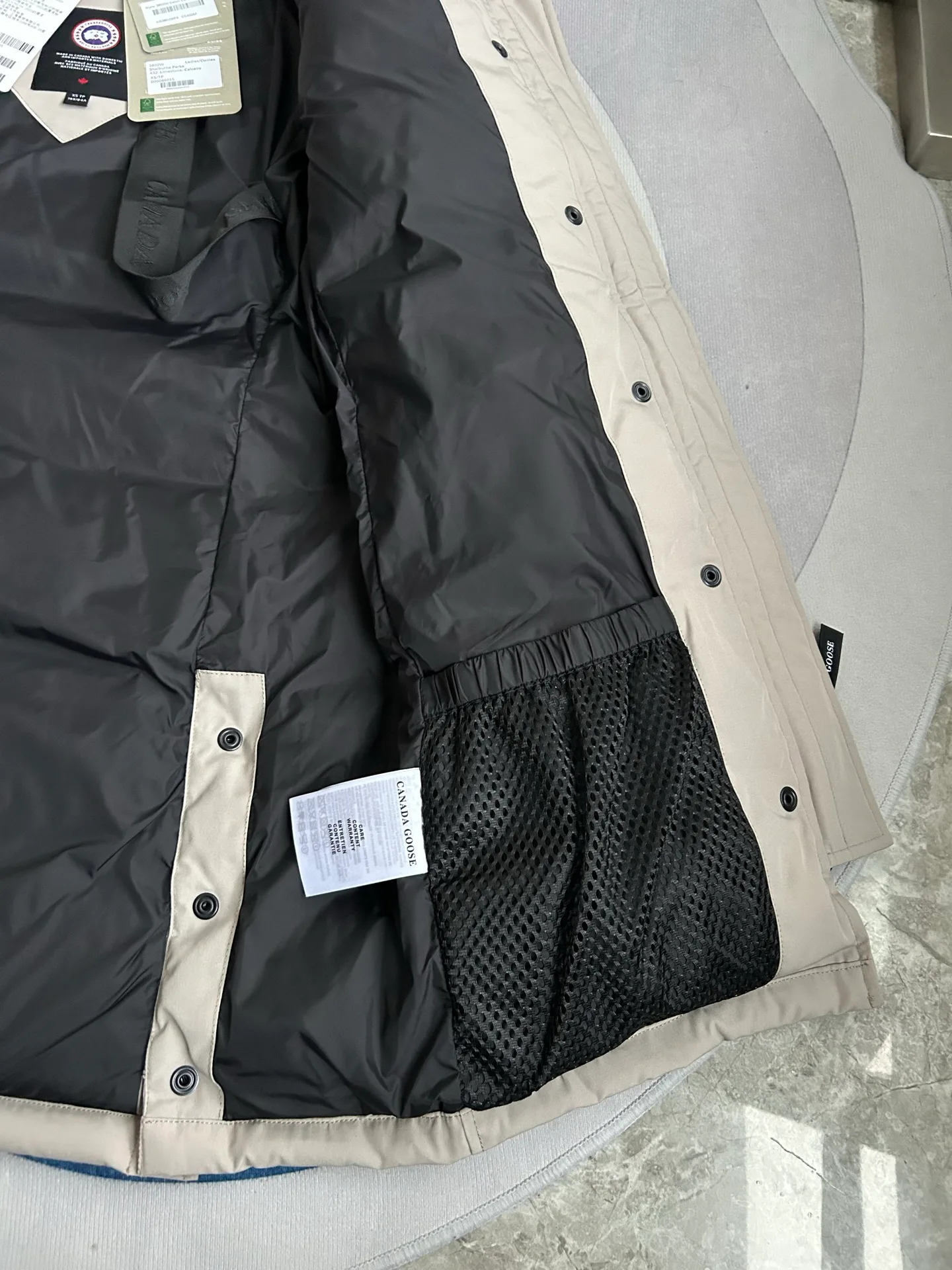 Куртки И Пуховики Женские Canada Goose 18007219
