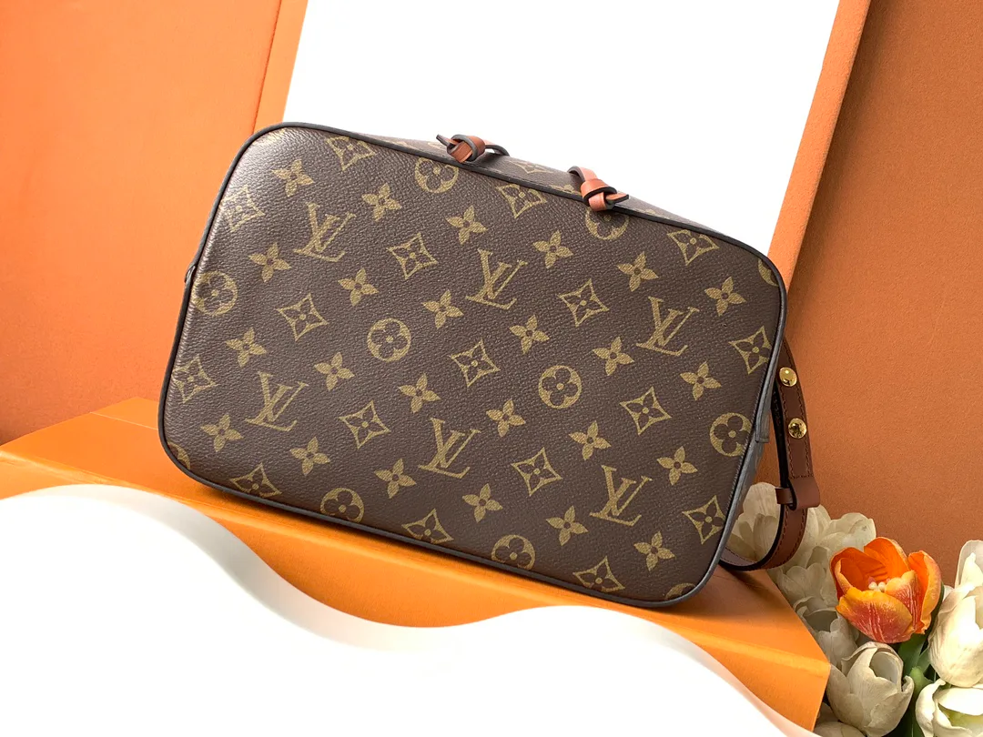 Классические Сумки Женские Louis Vuitton 13394404