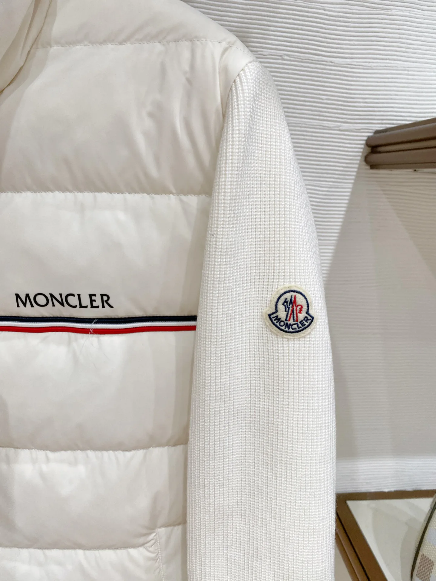 Куртки И Пуховики Мужские Moncler 17941239