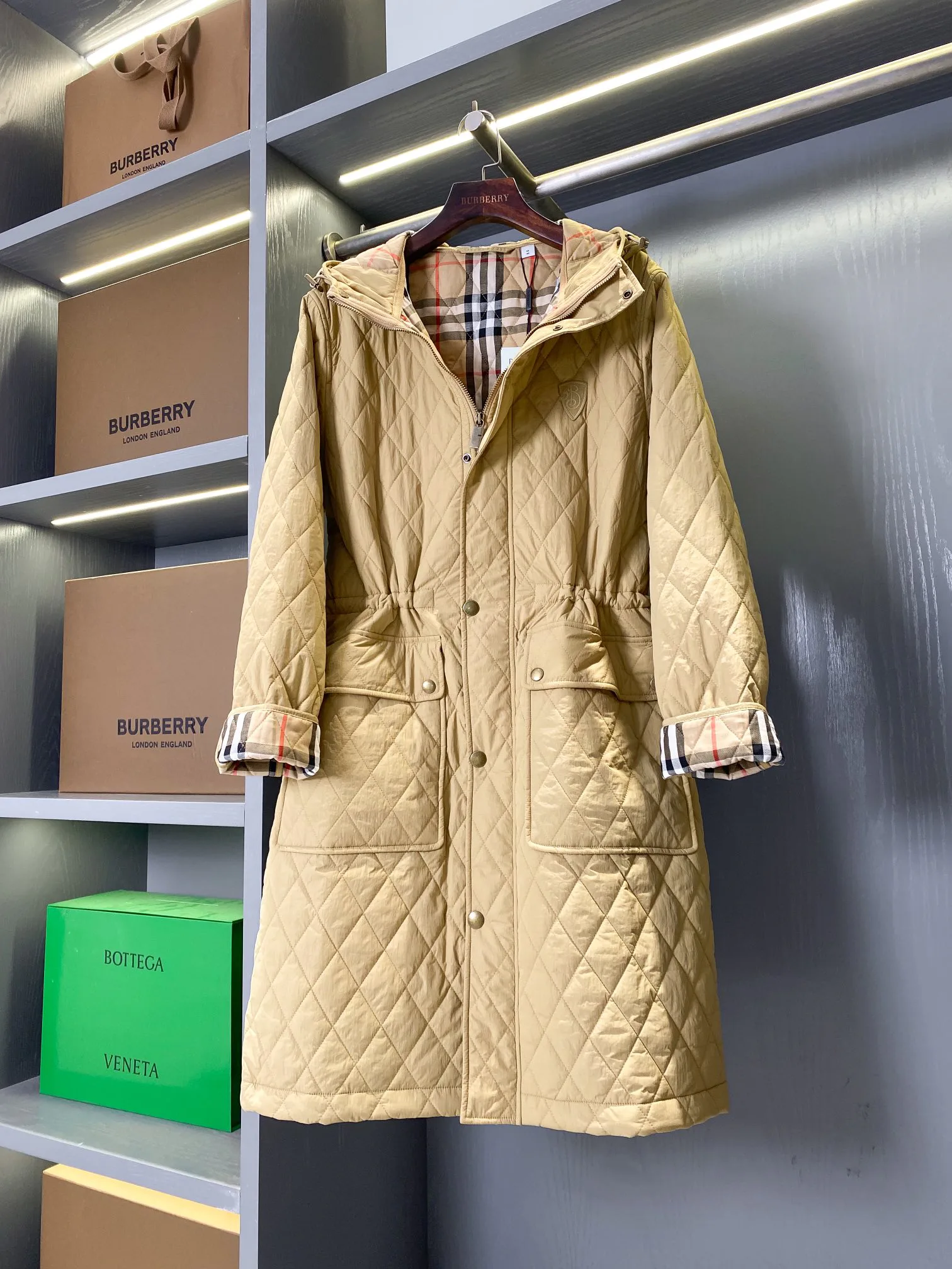 Куртки И Пуховики Женские Burberry 18206353