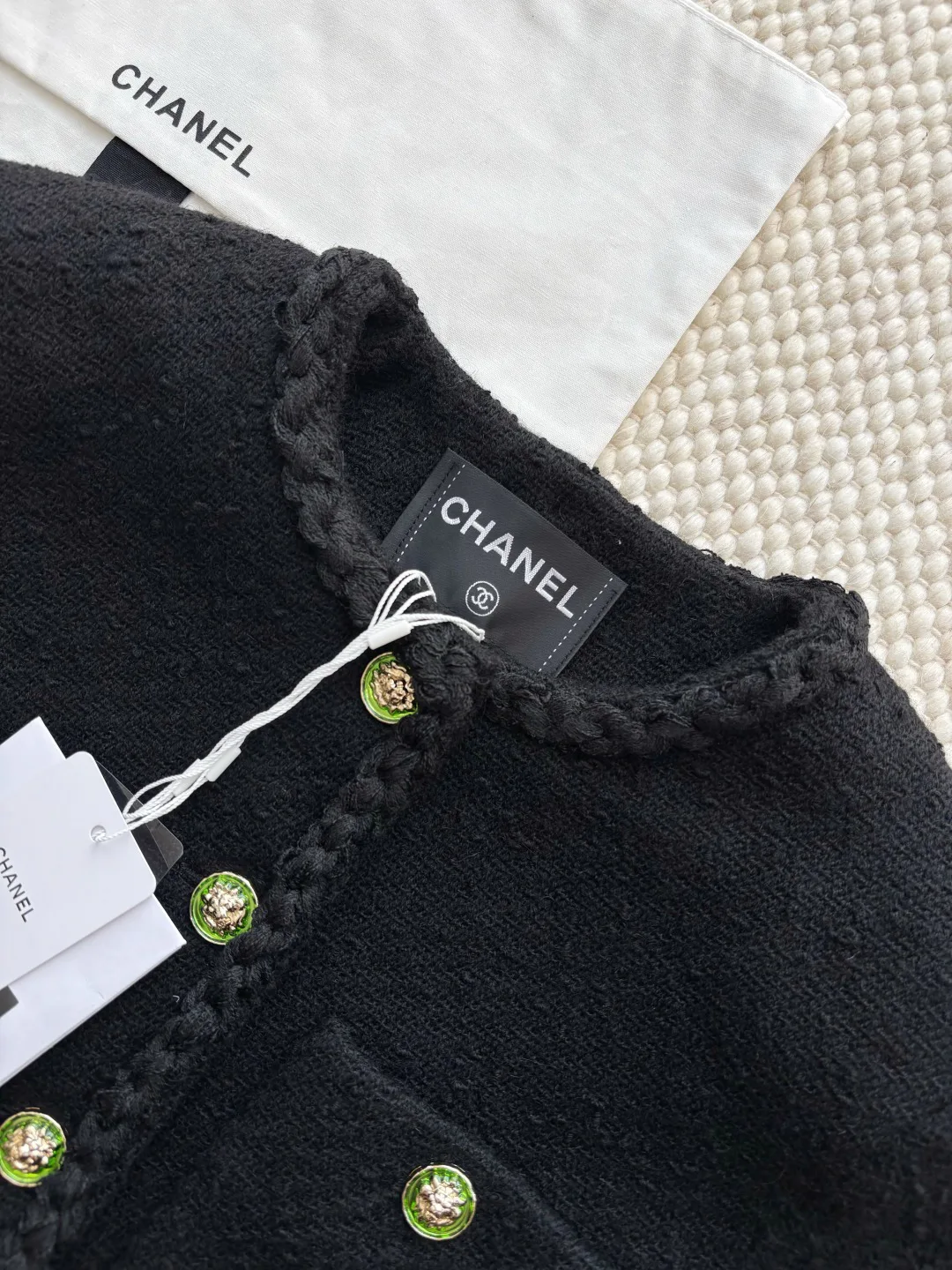 Джемперы И Свитеры Женские Chanel 18388424