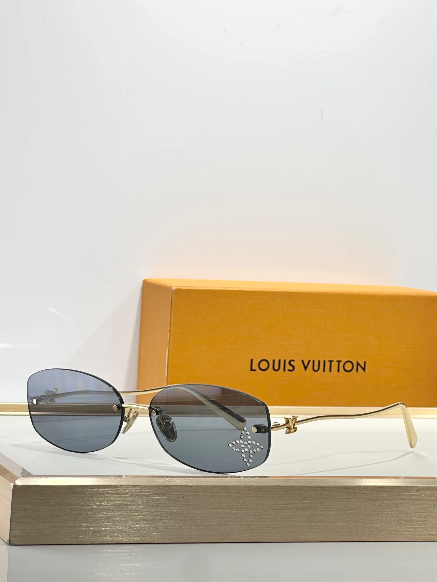 Клатчи Женские Louis Vuitton 11389102