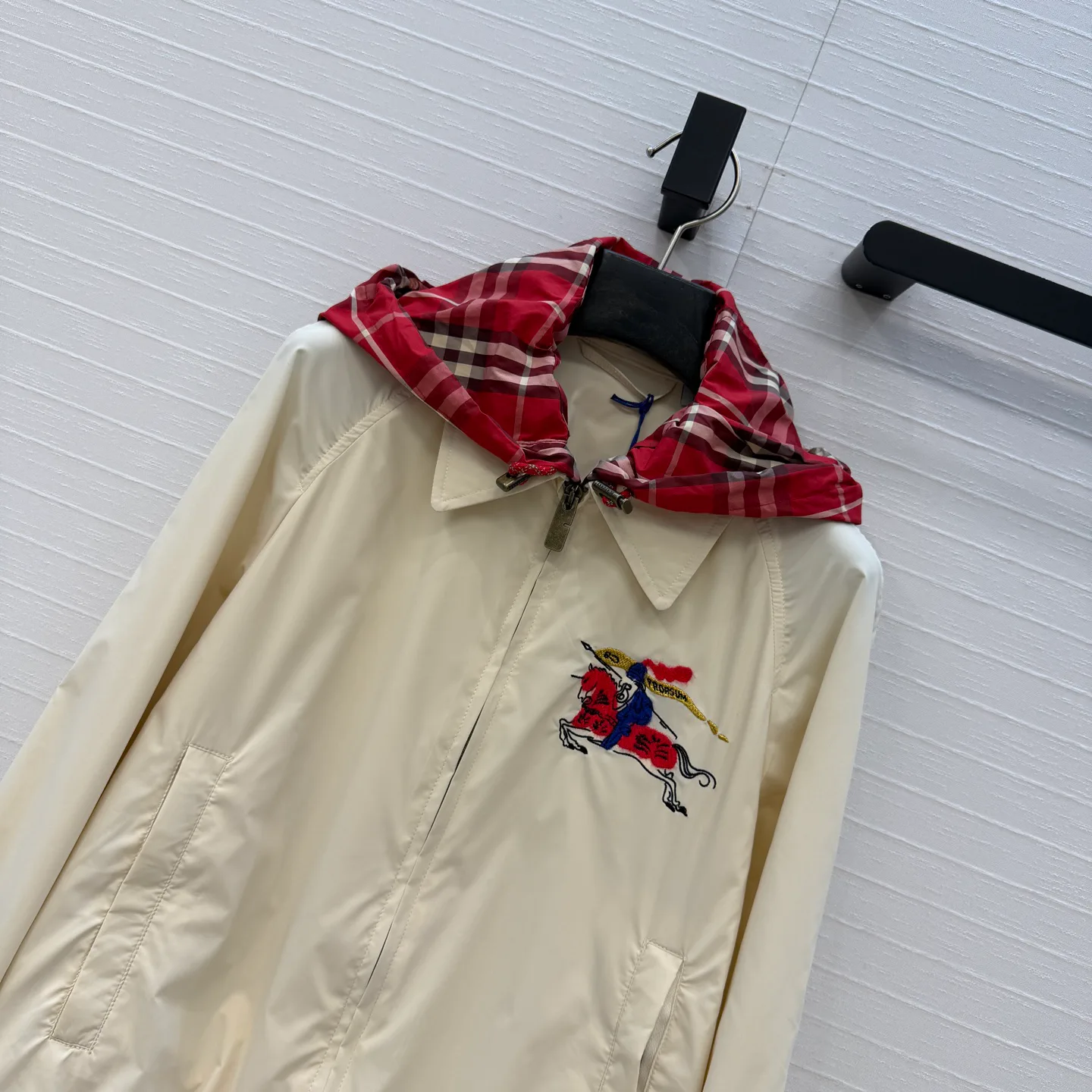 Куртки И Пуховики Женские Burberry 10809166