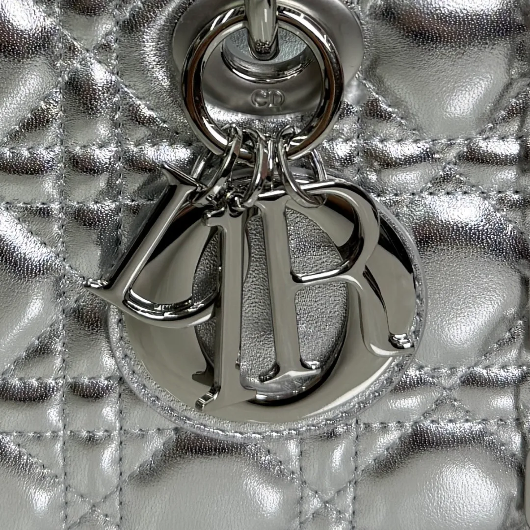 Классические Сумки Женские Christian Dior 18116445