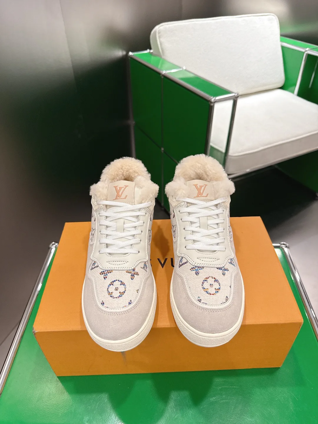 Кроссовки Женские Louis Vuitton 292698