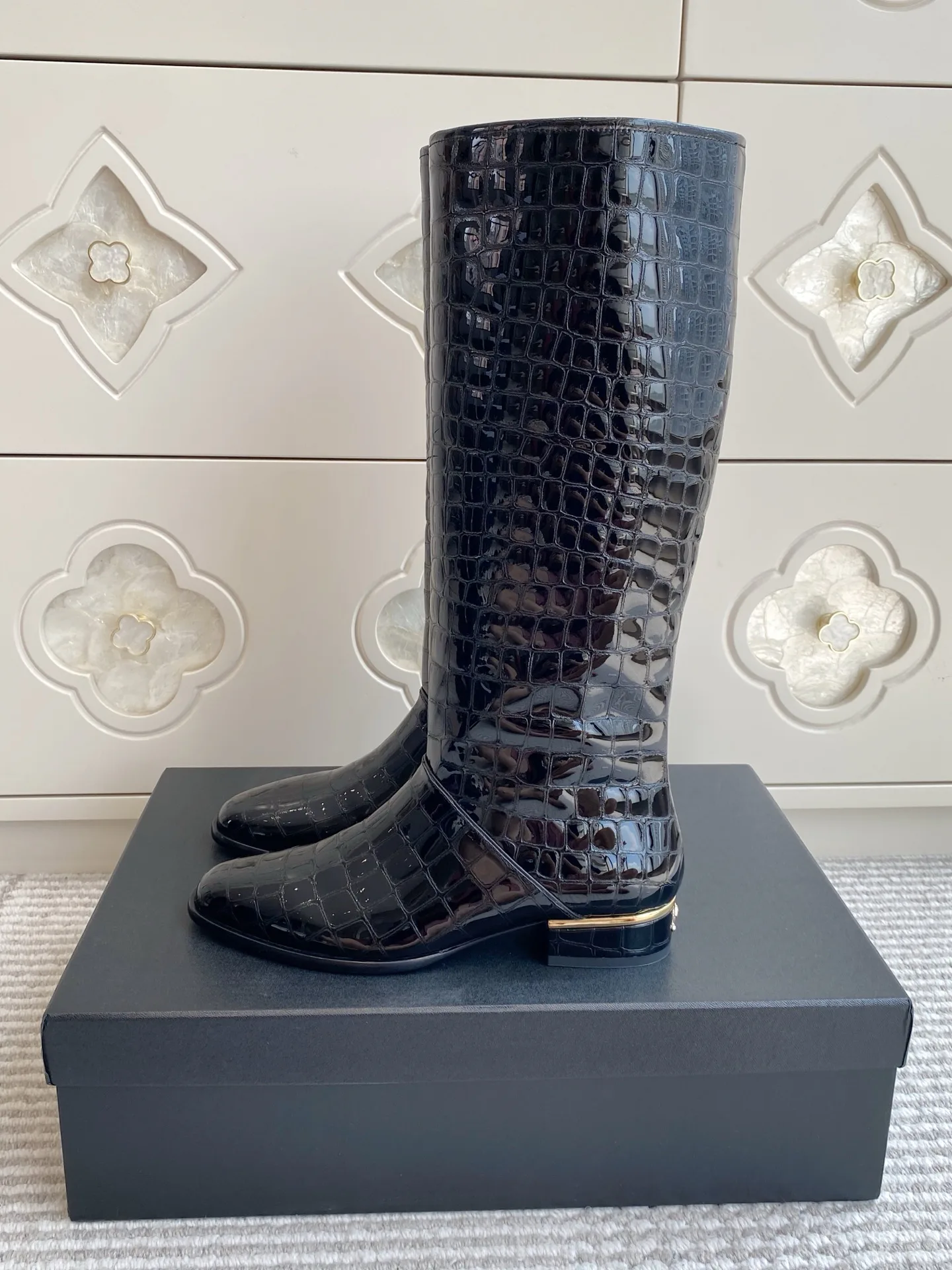 Сапоги Женские Chanel 18154650