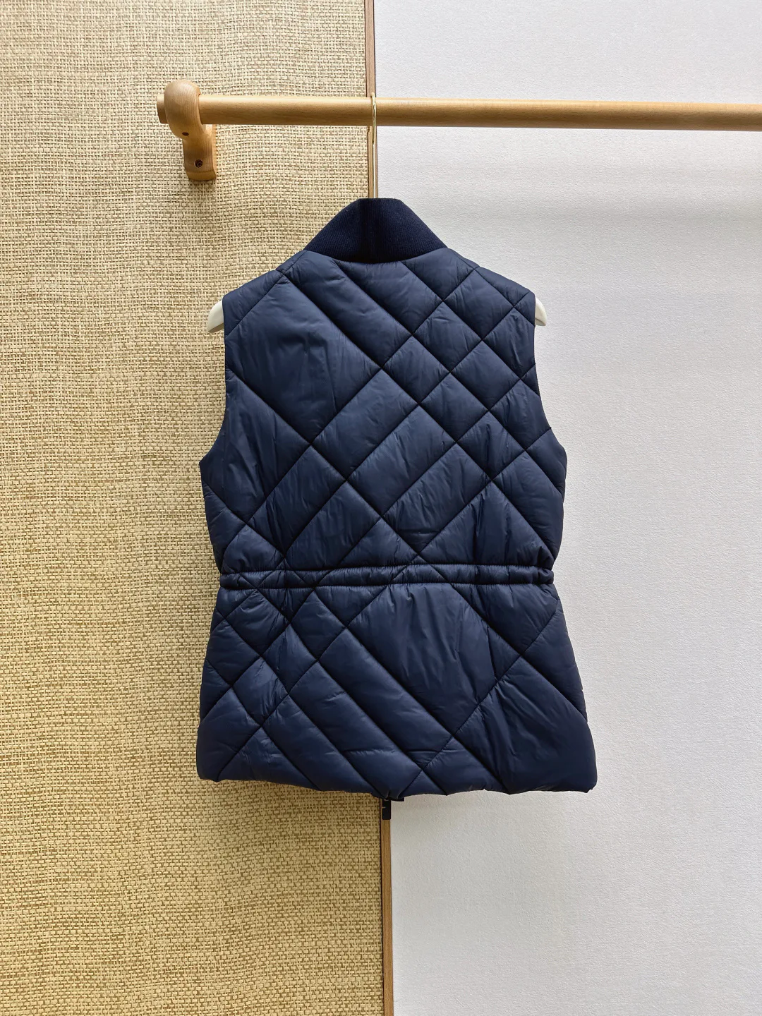 Жилеты Женские Burberry 18203522