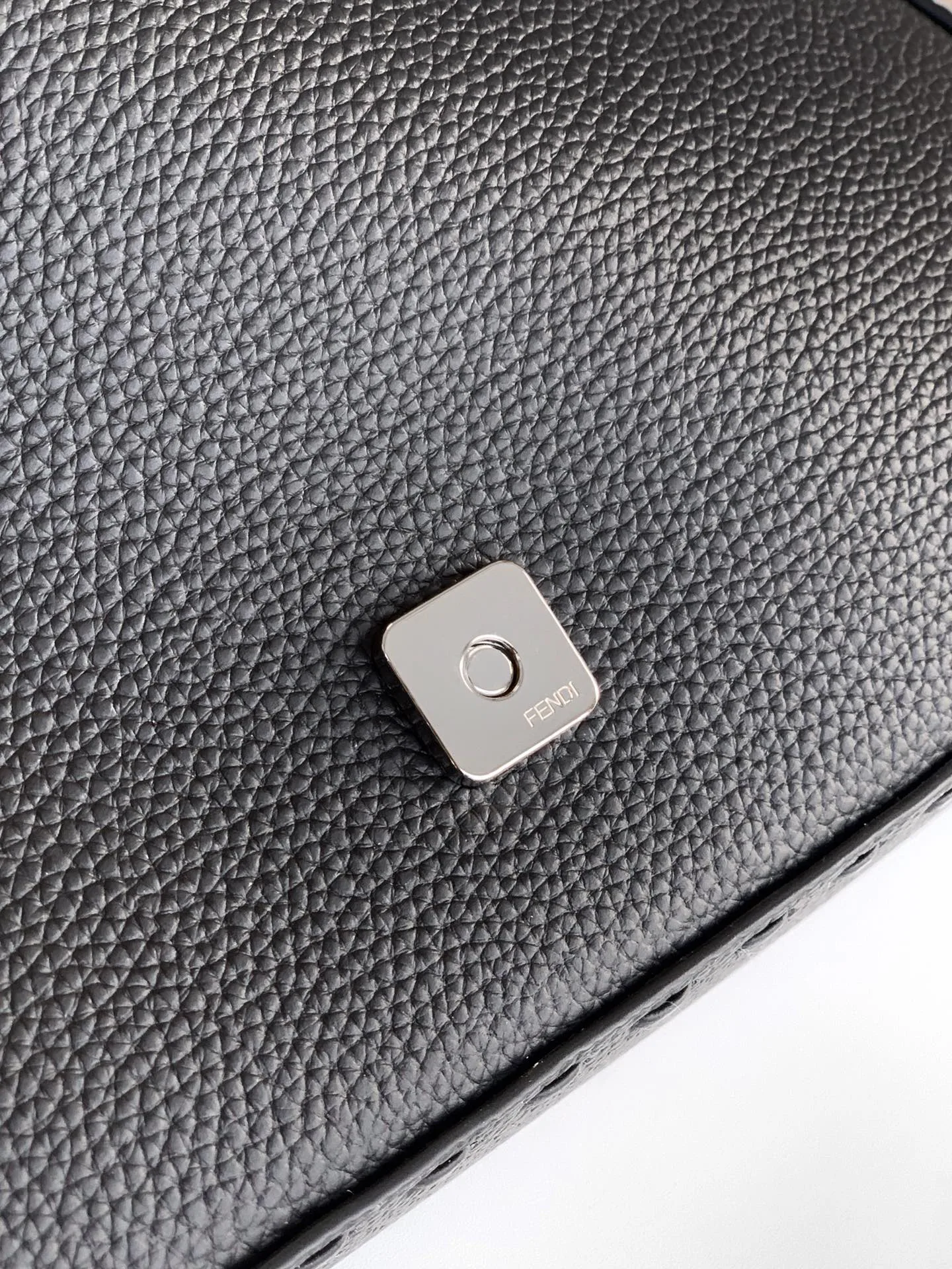 Классические Сумки Женские Fendi 12718237