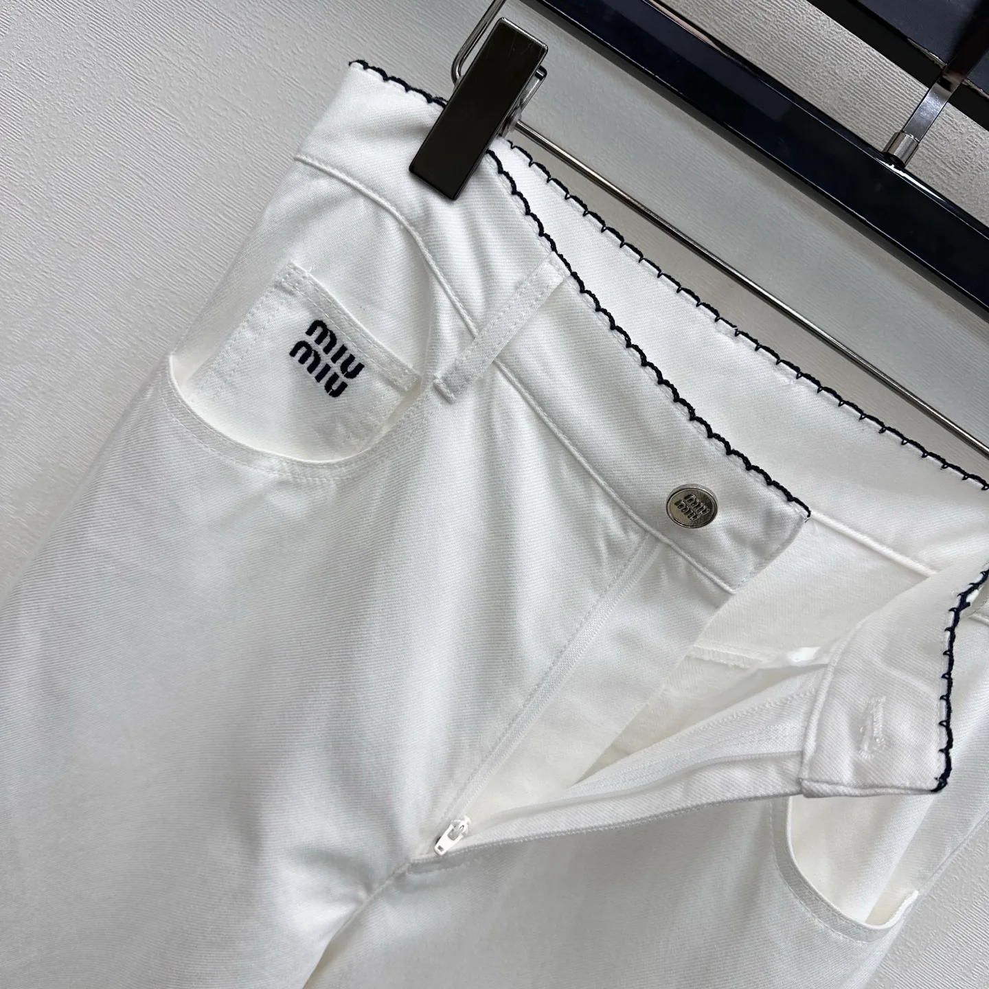Джинсы Женские Miu Miu 11642722