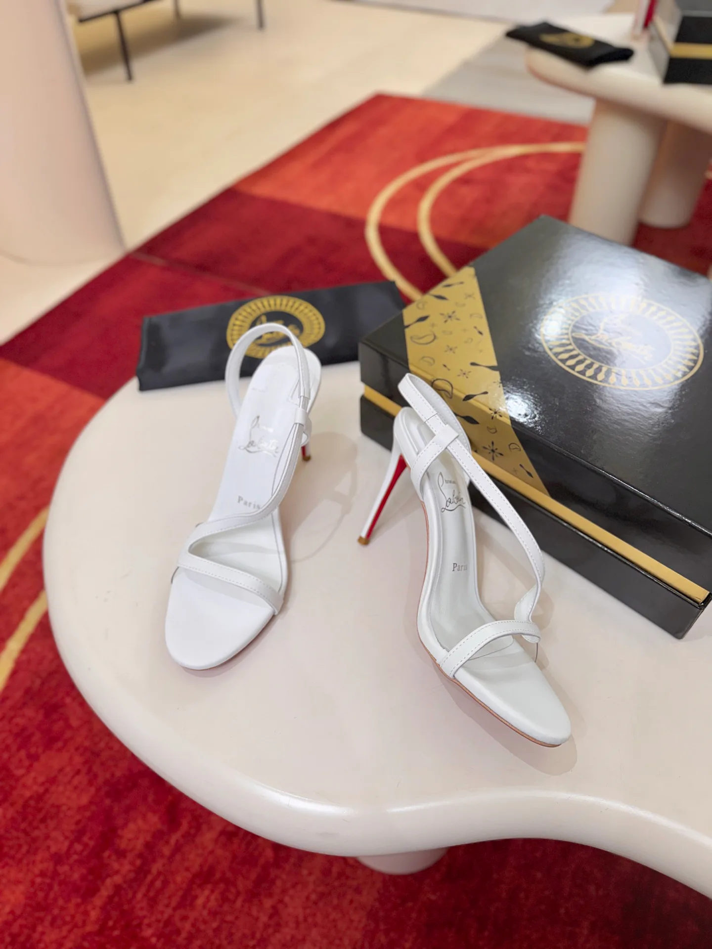 Босоножки Женские Christian Louboutin 20152480