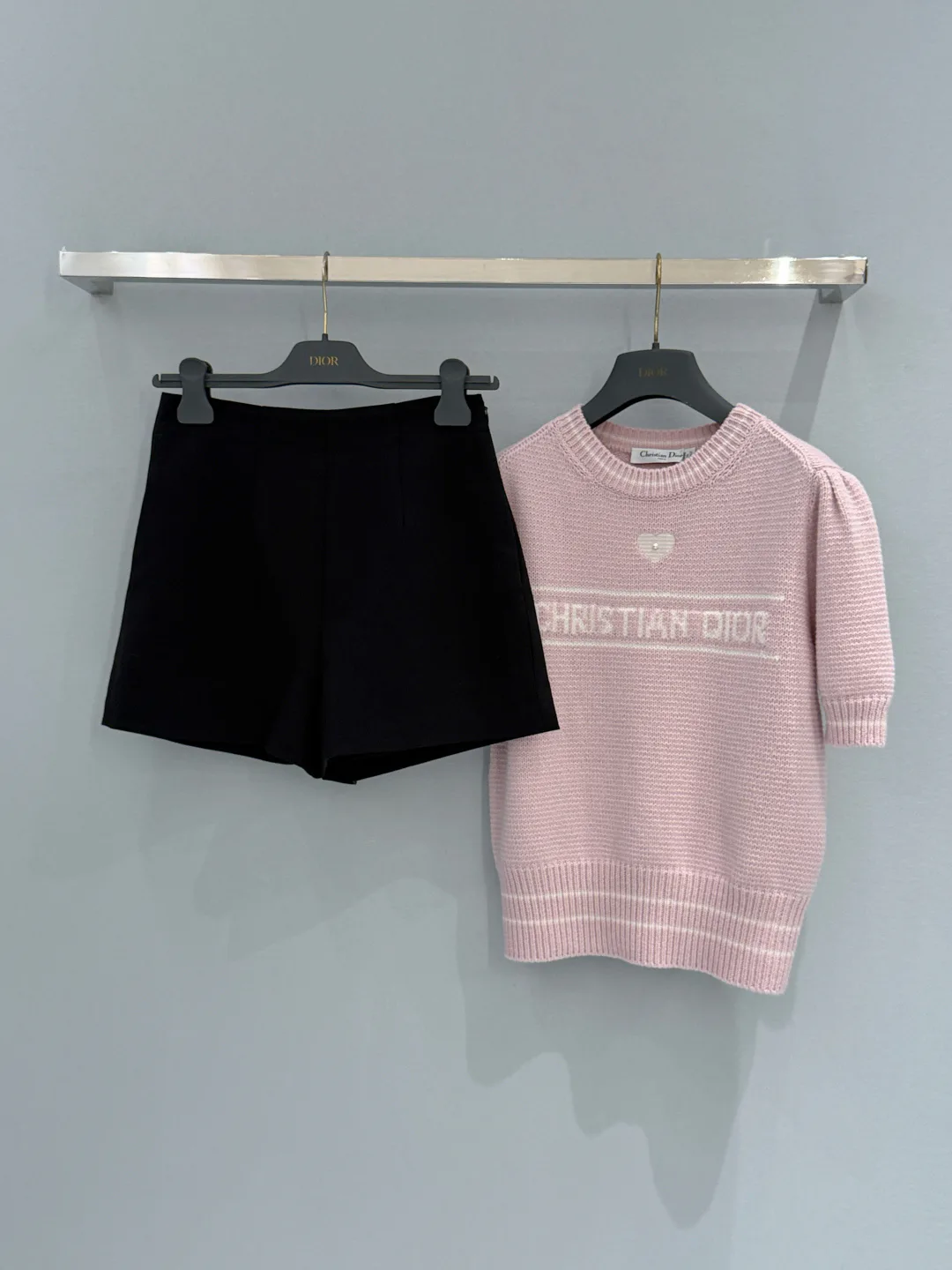 Шорты Женские Christian Dior 12319535