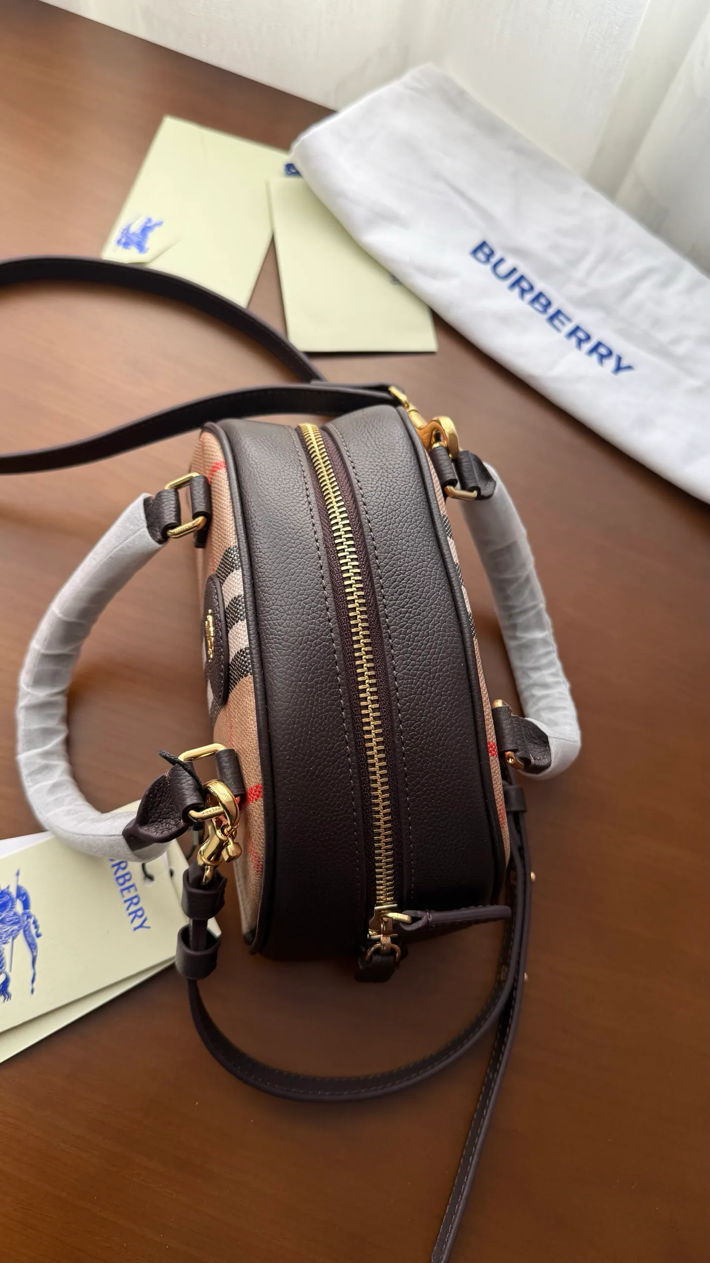 Классические Сумки Женские Burberry 11707208
