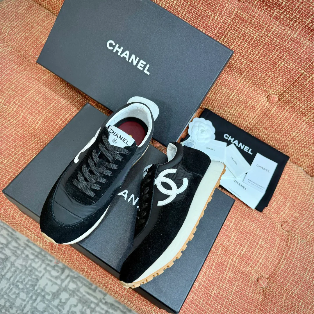 Кроссовки Женские Chanel 10645144