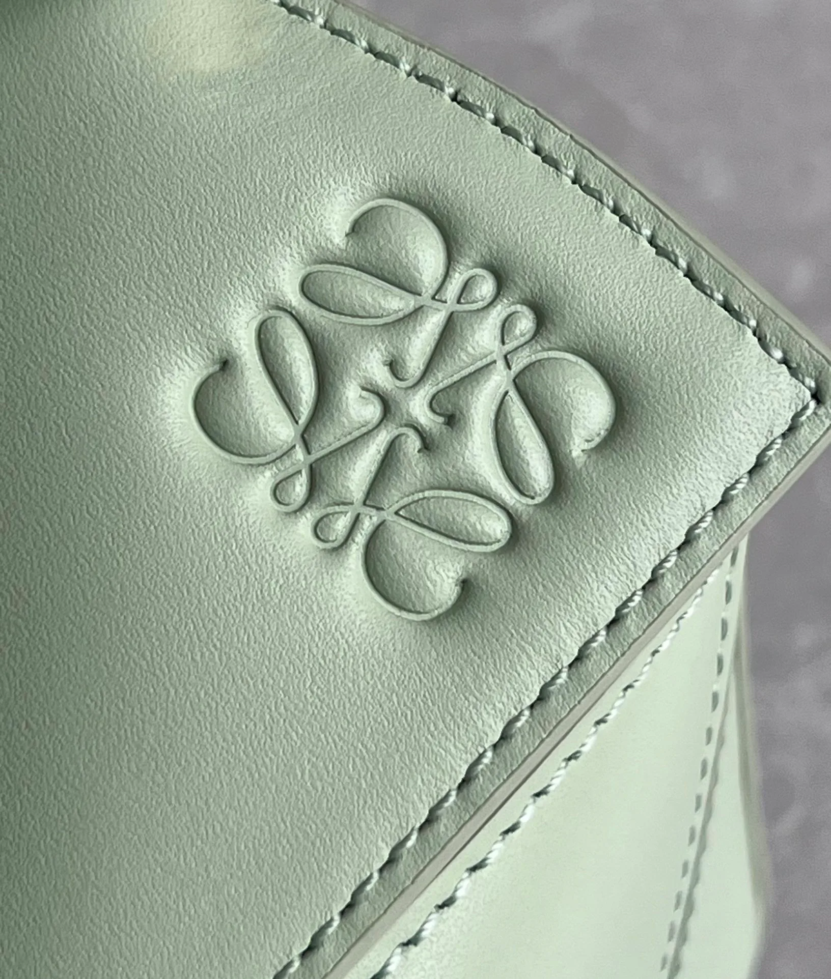 Сумки На Ремне Женские Loewe 10986860
