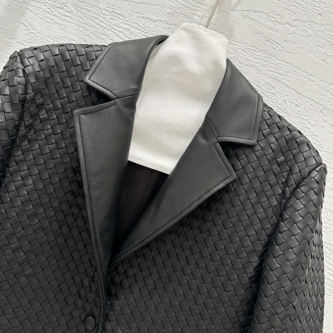 Кожаные Куртки И Дублёнки Женские Bottega Veneta 13309664
