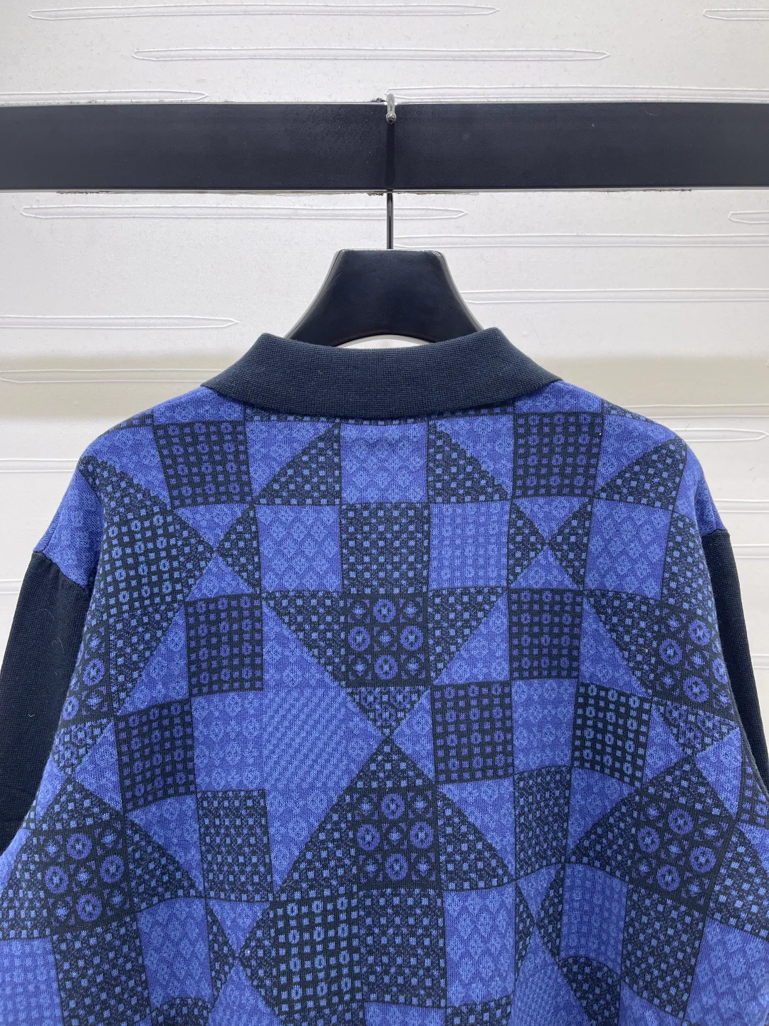 Джемперы И Свитеры Женские Louis Vuitton 18781493