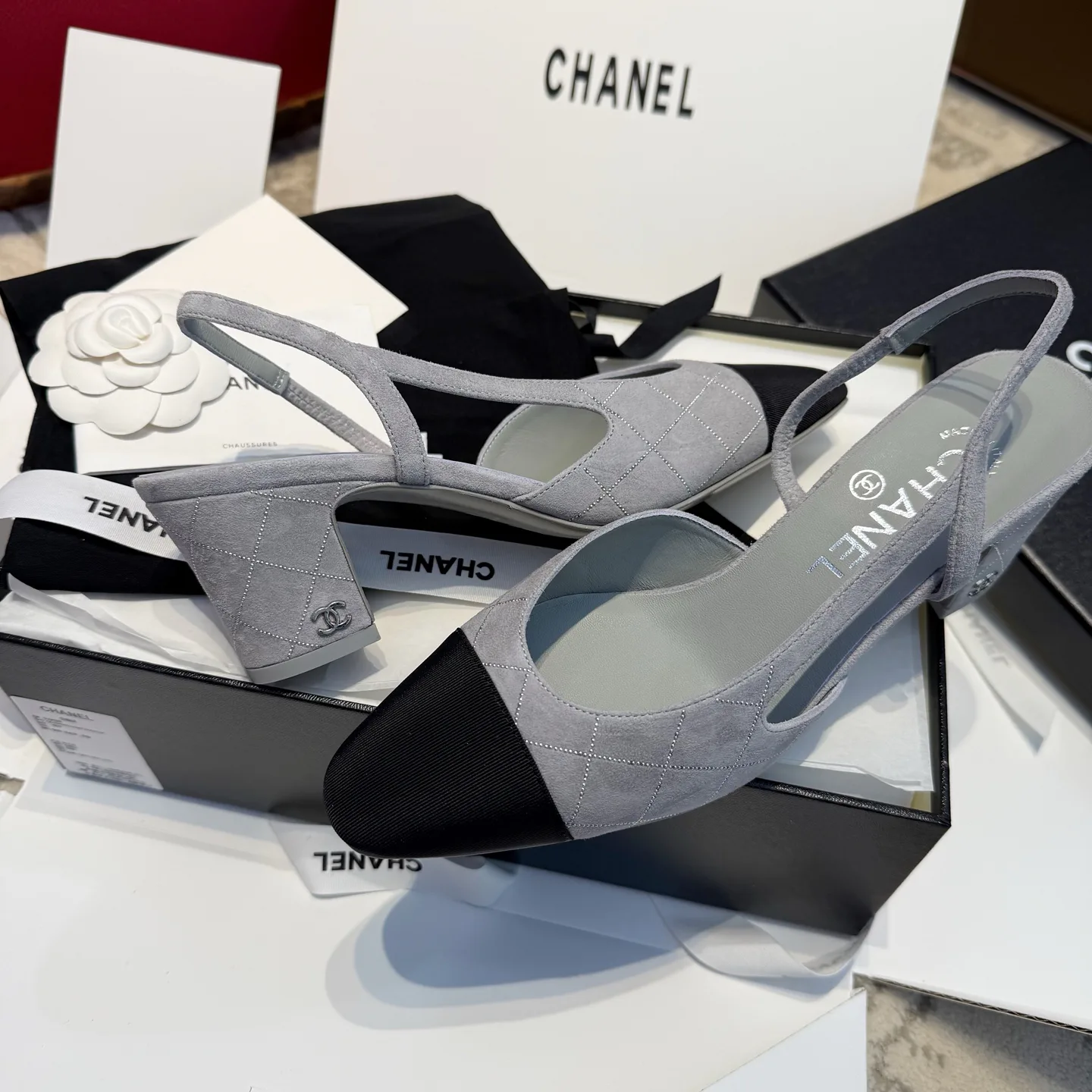Туфли Женские Chanel 17686752