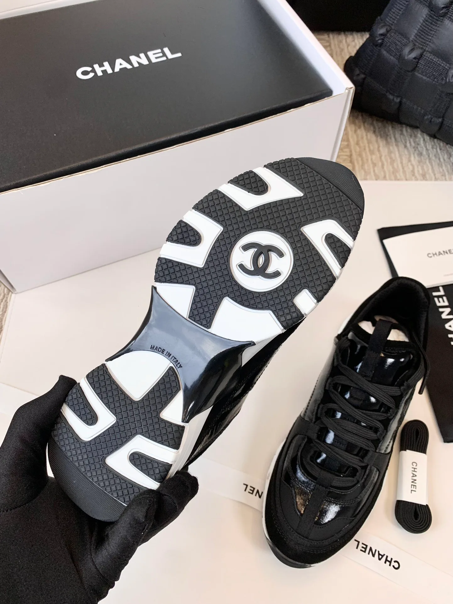 Кроссовки Женские Chanel 10851138