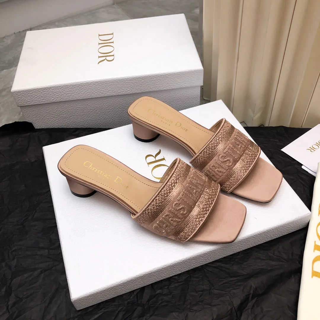 Босоножки Женские Christian Dior 18634027